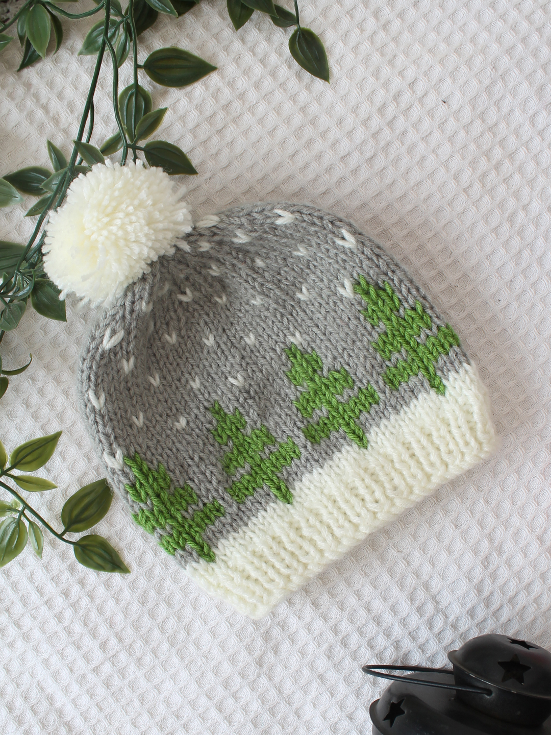 Woonie Handmade Intarsia Trees Cap - Grey