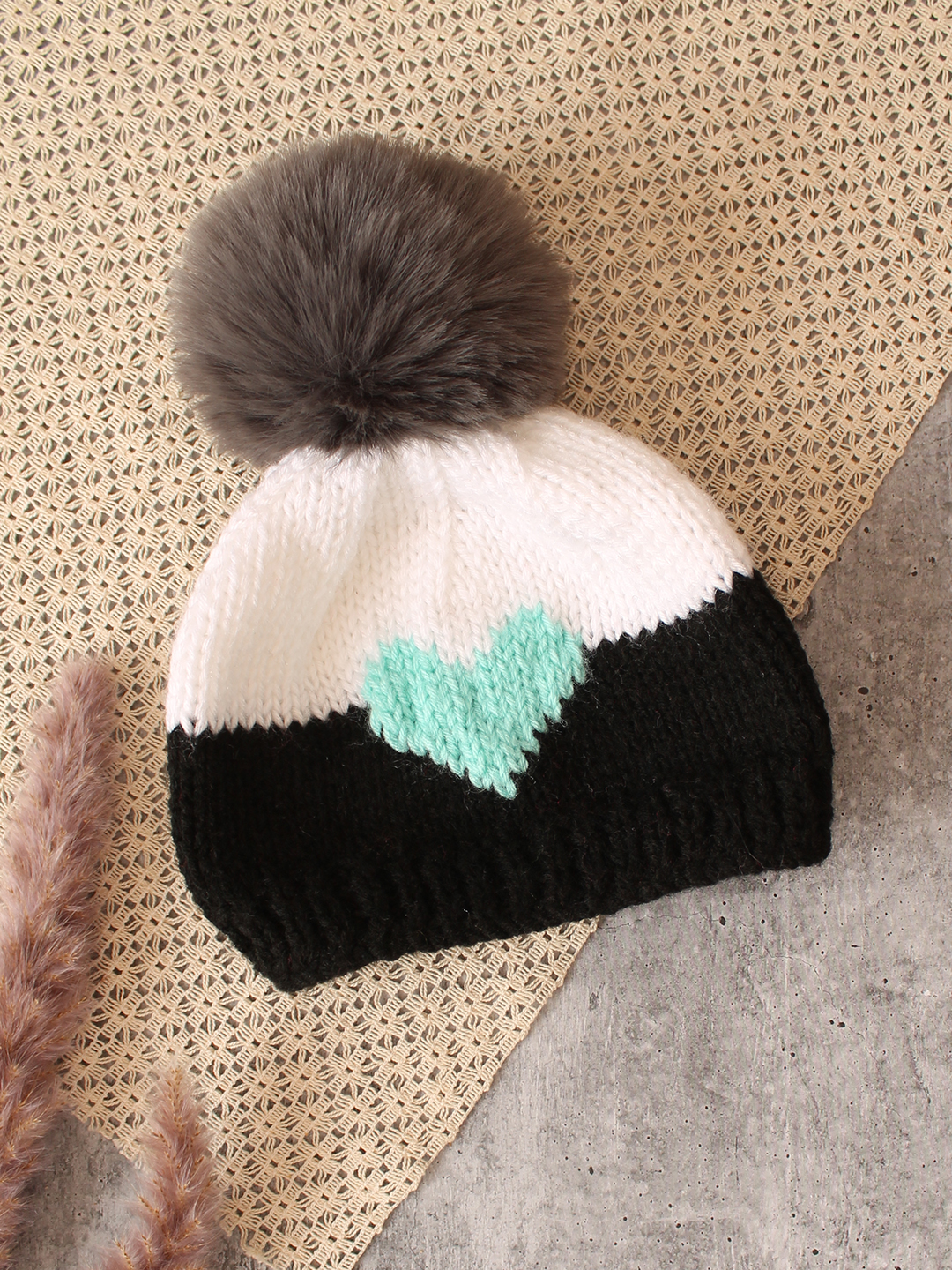 Pack Of 2 Handknitted Heart Designed Colorbloked Caps - White