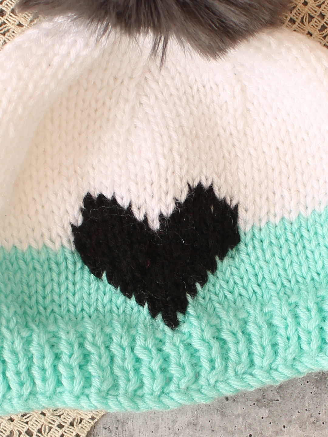 Pack Of 2 Handknitted Heart Designed Colorbloked Caps - White