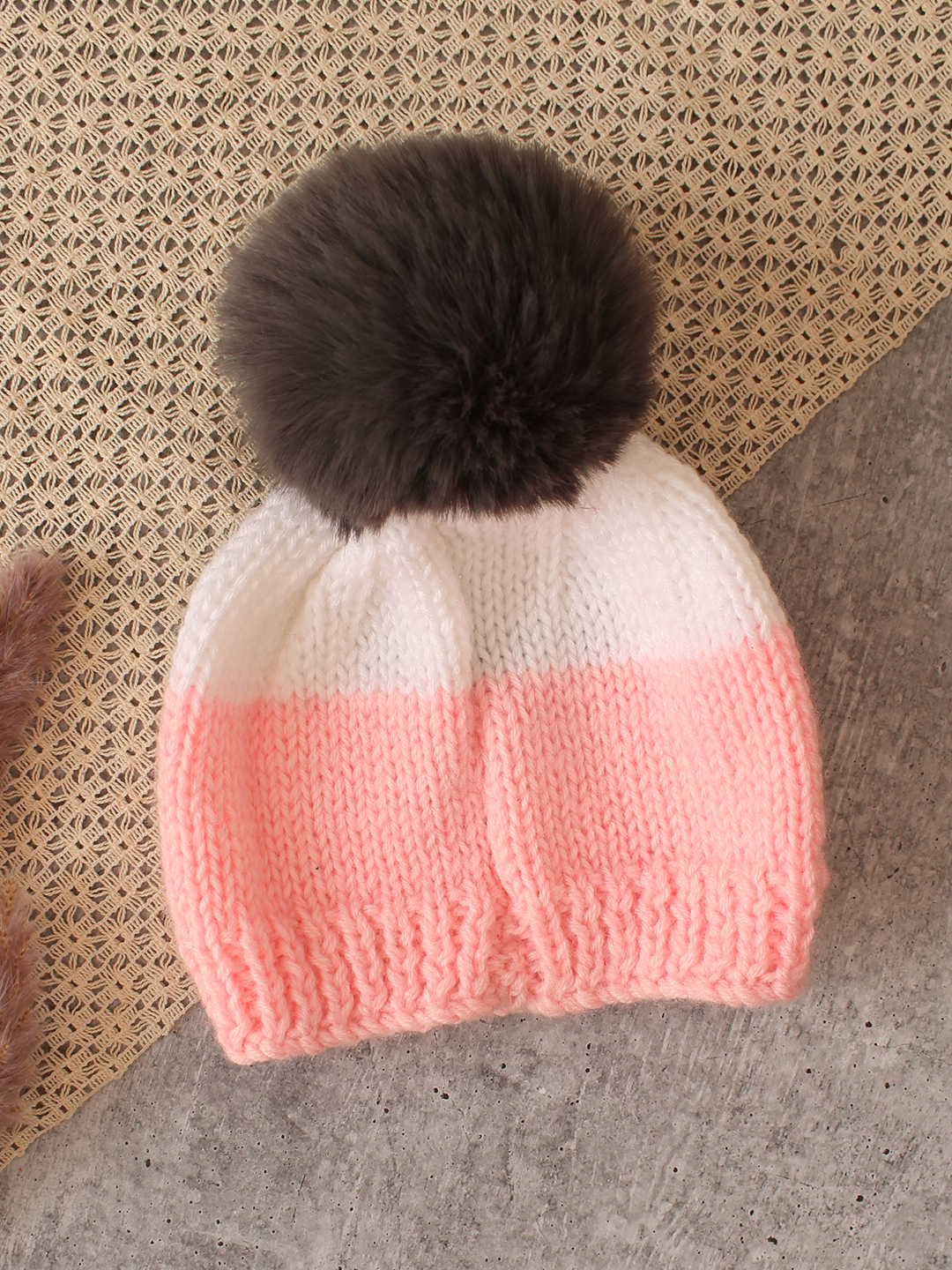 Woonie Handmade Heart Cap with Faux Fur Pom Pom- Pink
