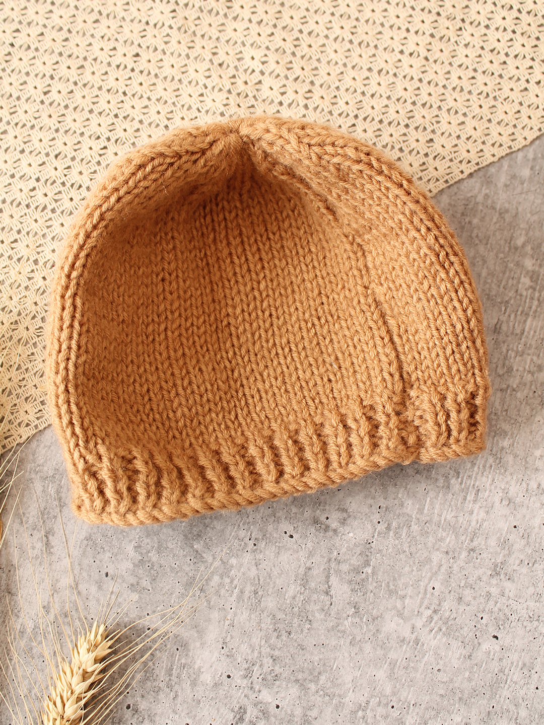 Woonie Handmade Cable Knit Cap - Brown