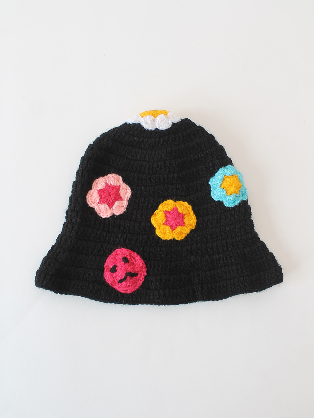 Crochet Handmade Floral Buket Cap - Black