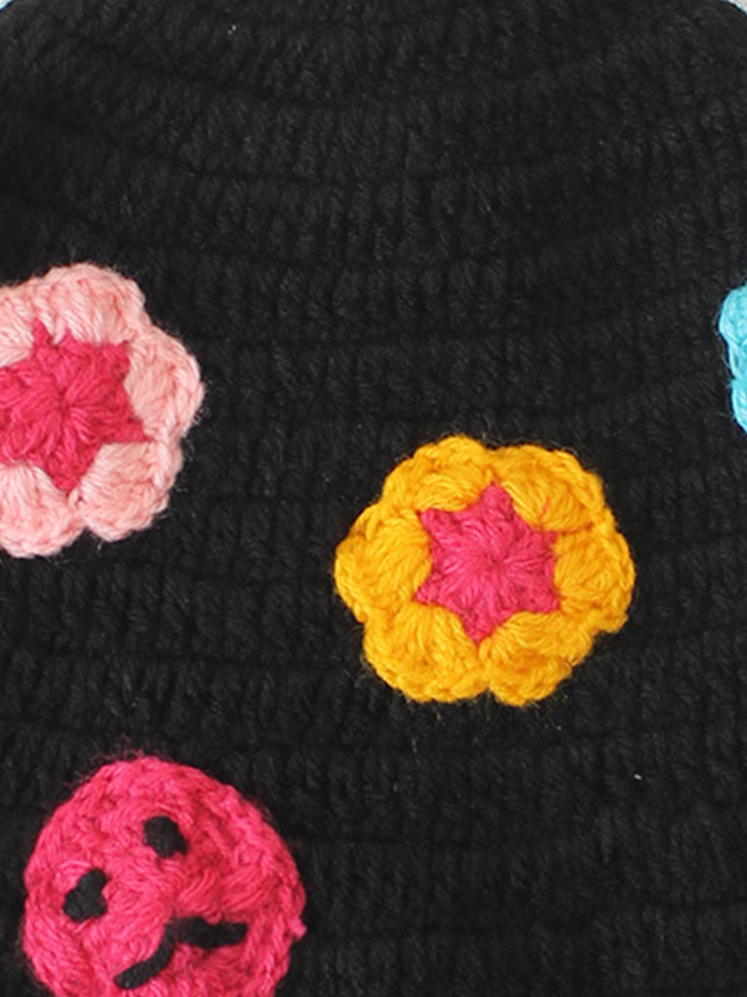 Crochet Handmade Floral Buket Cap - Black