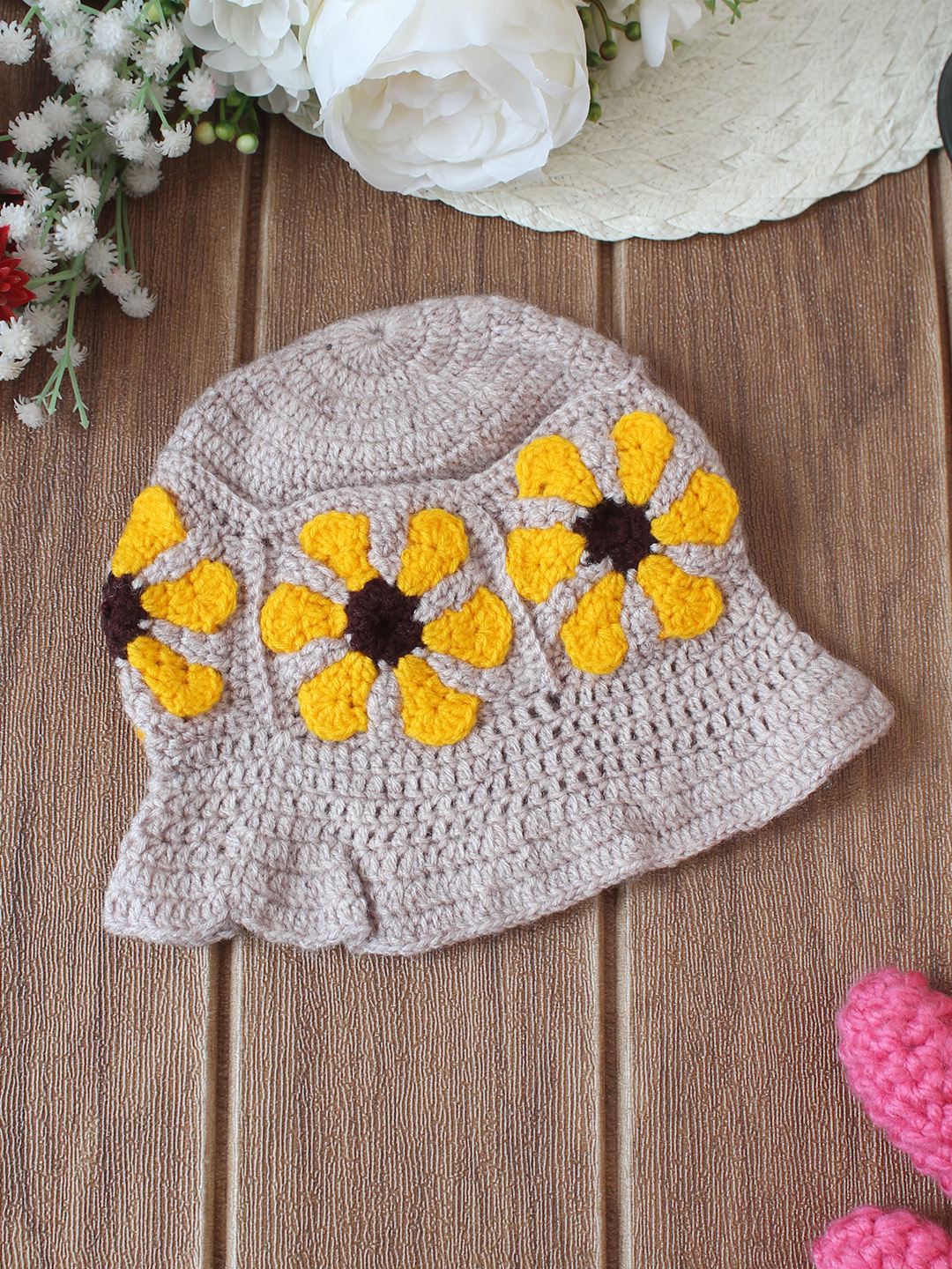 Crochet Handmade Daisy Floral Buket Cap - Grey