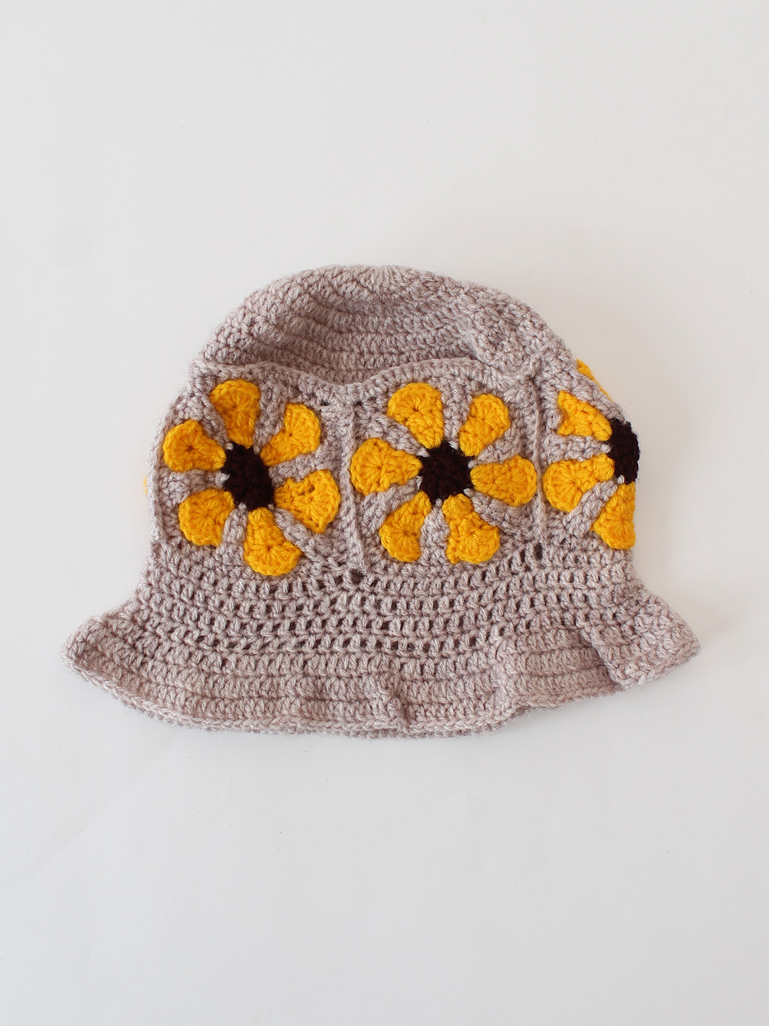 Crochet Handmade Daisy Floral Buket Cap - Grey