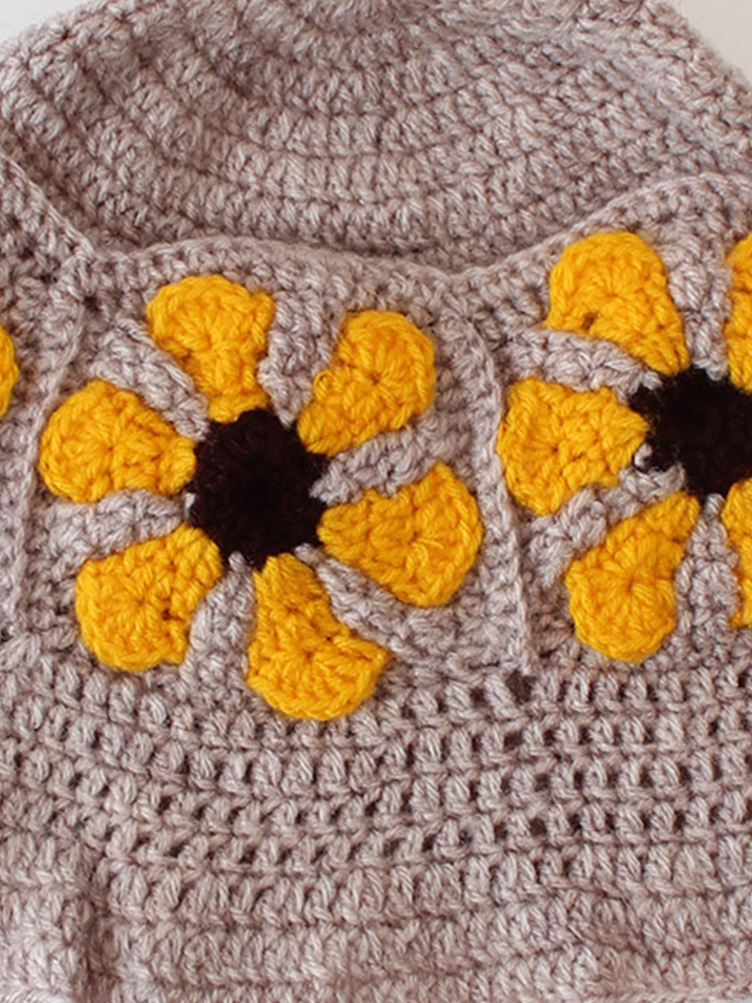 Crochet Handmade Daisy Floral Buket Cap - Grey