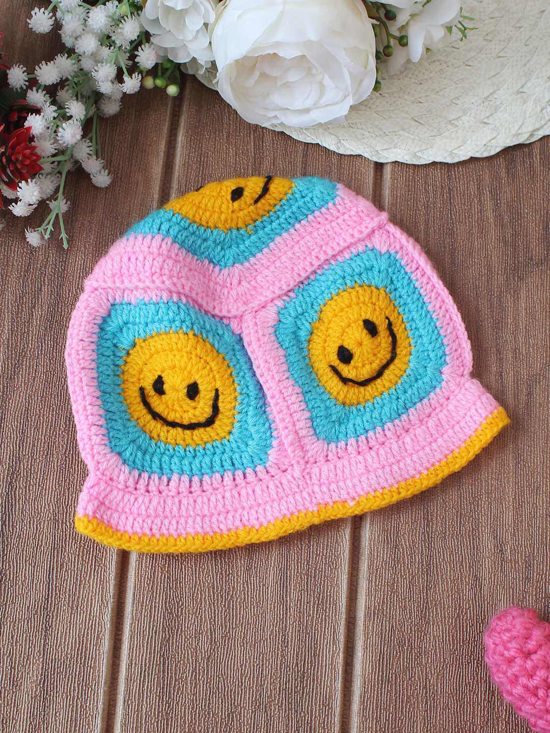 Crochet Handmade Smiley Face Bucket Cap - Pink