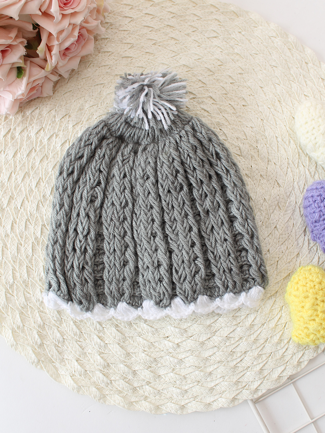 Handknitted Cable Detailed Cap - Grey