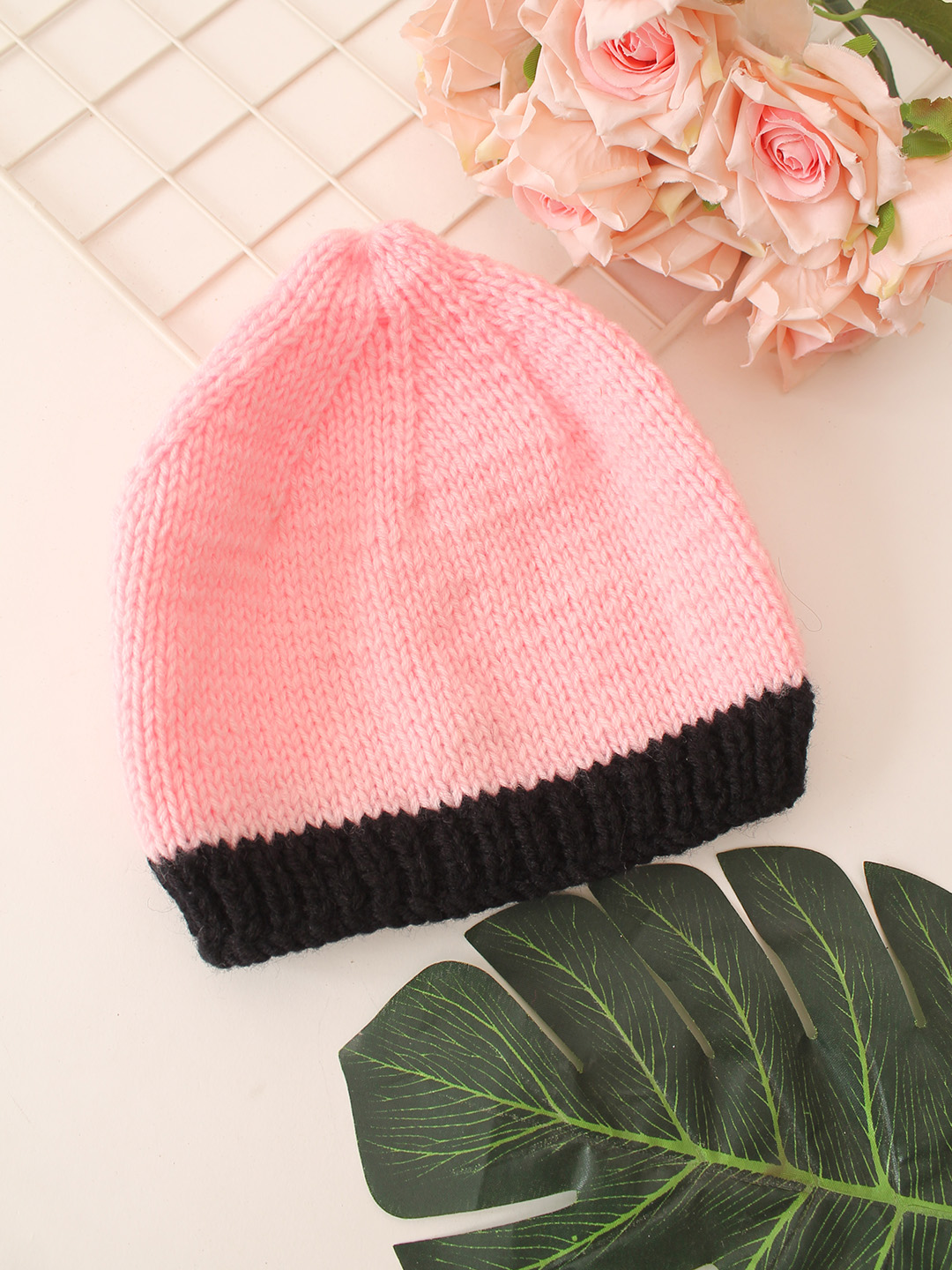 Handknitted Colorblocked Cap - Pink