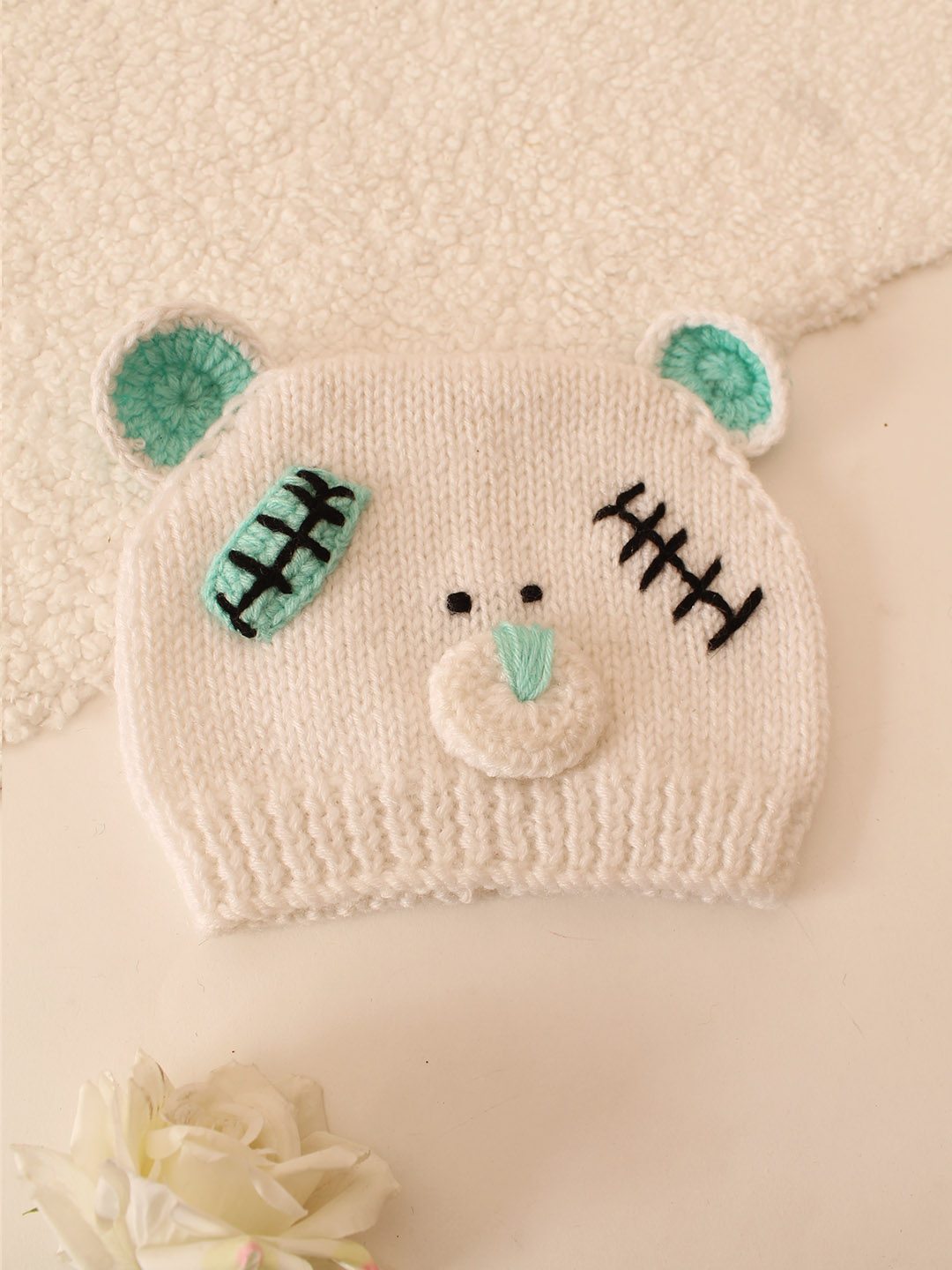 Handmade Bear Design Cap - White