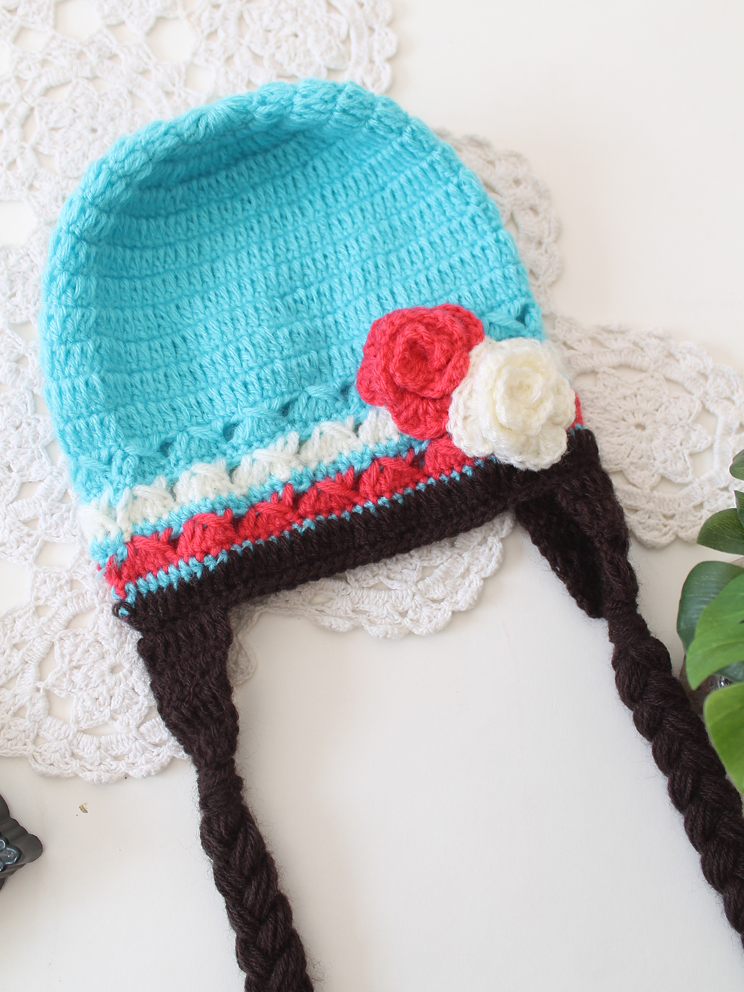 Crochet Floral Braided Cap - Blue