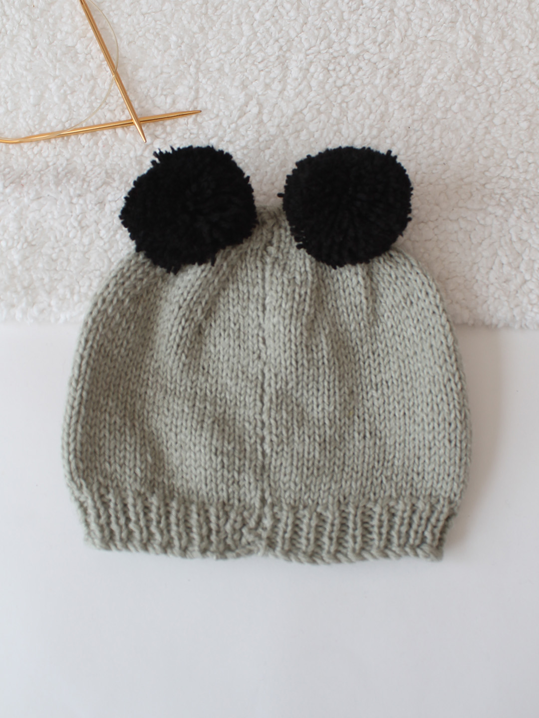 Knitted Bear Face Cap - Grey