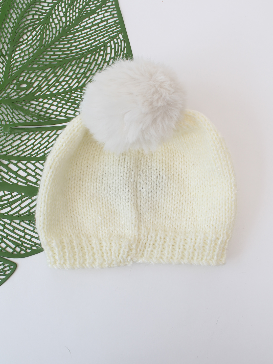 Woonie Heart Designed Hand Knitted Cap - Cream