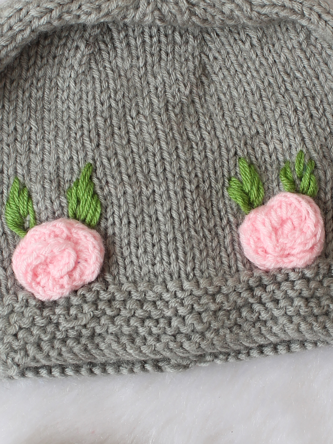 Woonie Rose Embroidered Hand Knitted Cap - Grey