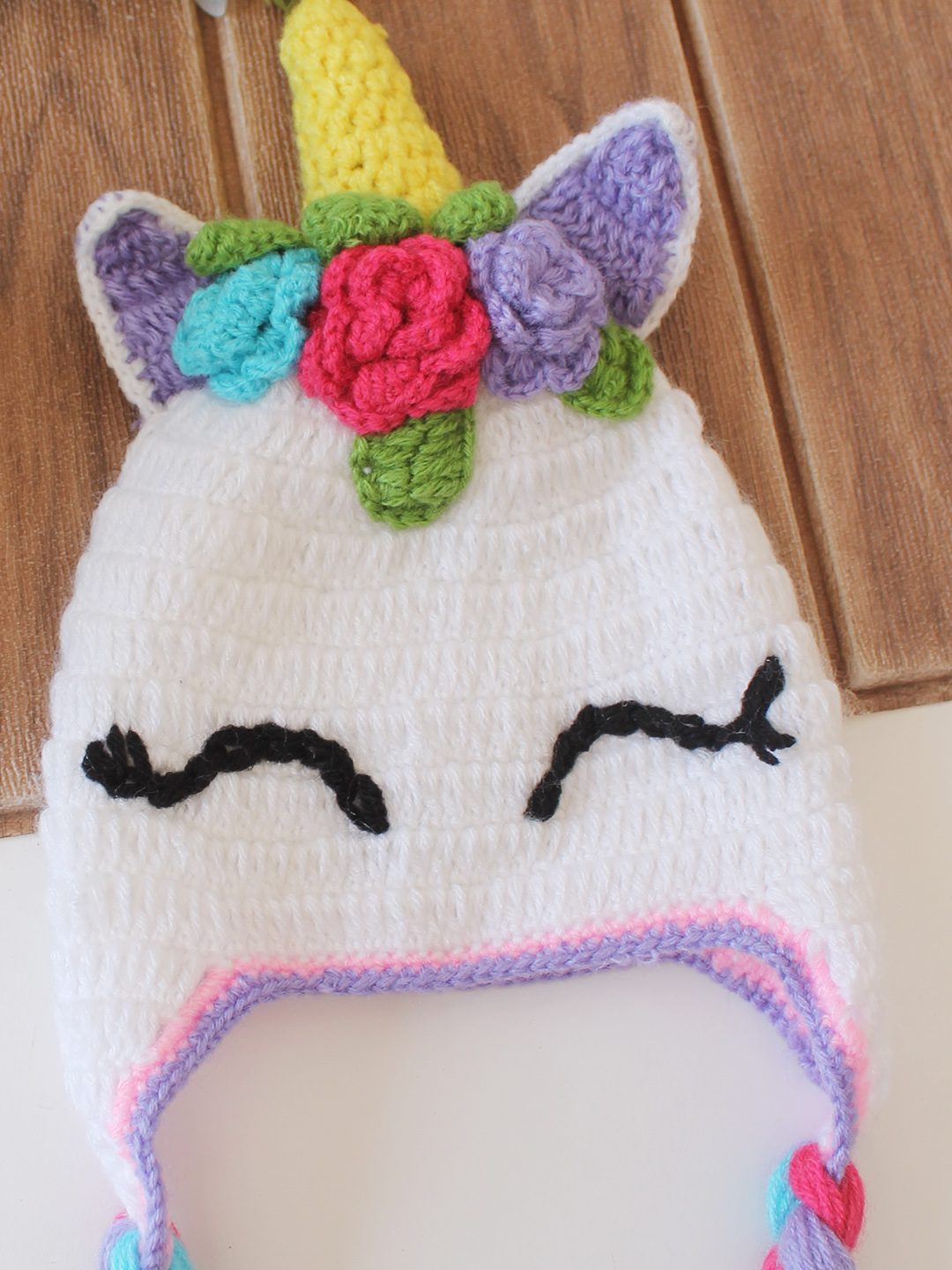 Woonie Crochet Unicorn Design Cap - Cream