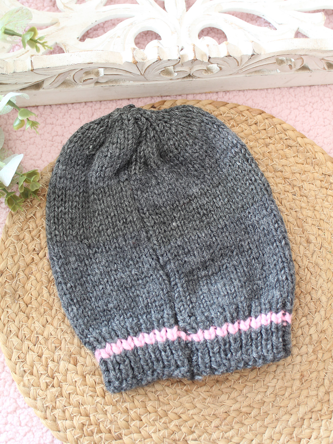 Woonie Crochet Floral Applique Cap - Dark Grey