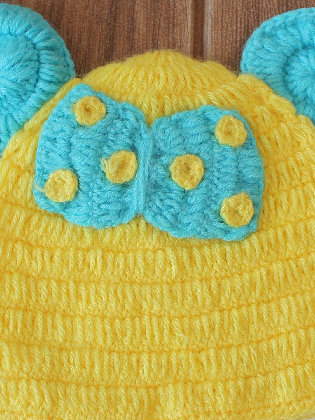 Woonie Crochet Bow Detailed Cap - Yellow