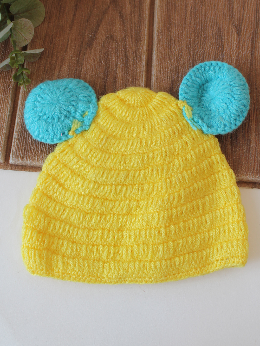 Woonie Crochet Bow Detailed Cap - Yellow