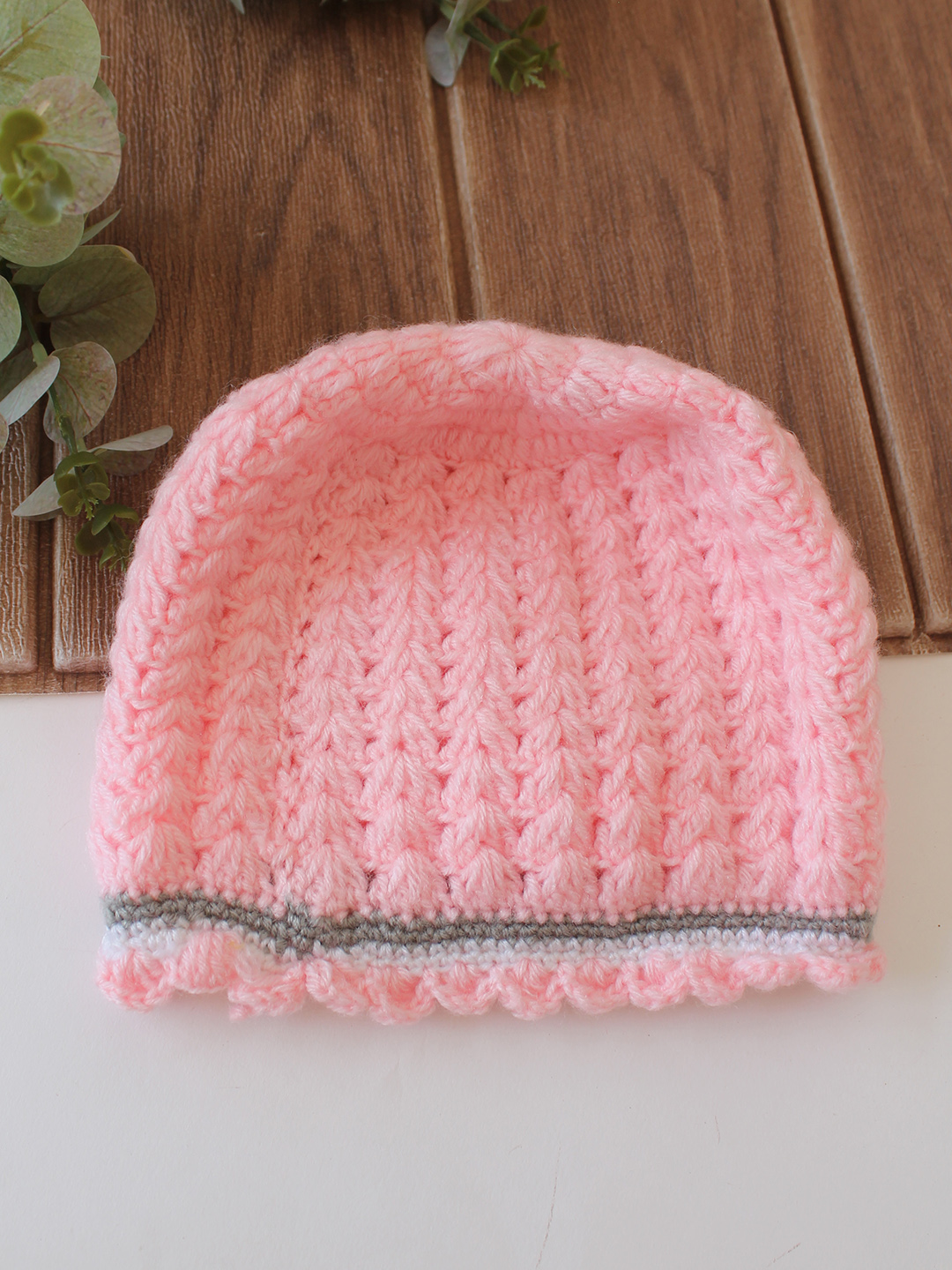 Woonie Crochet Floral Applique Detailed Cap - Pink