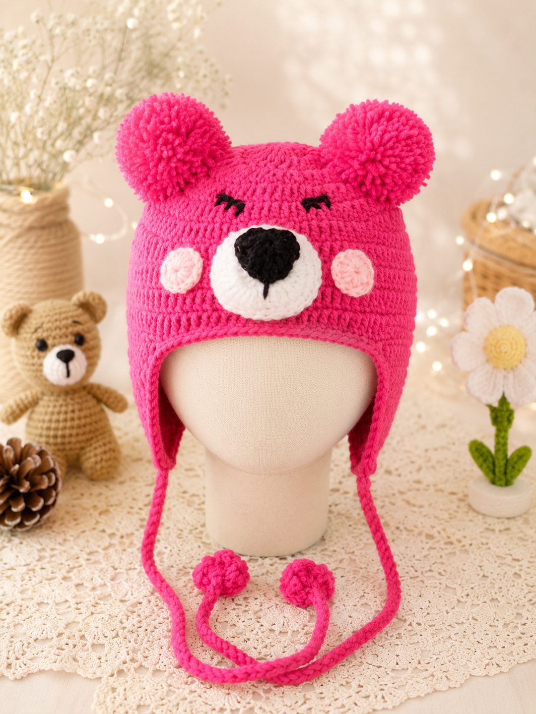 Woonie Crochet Bear Detailed Cap - Magenta