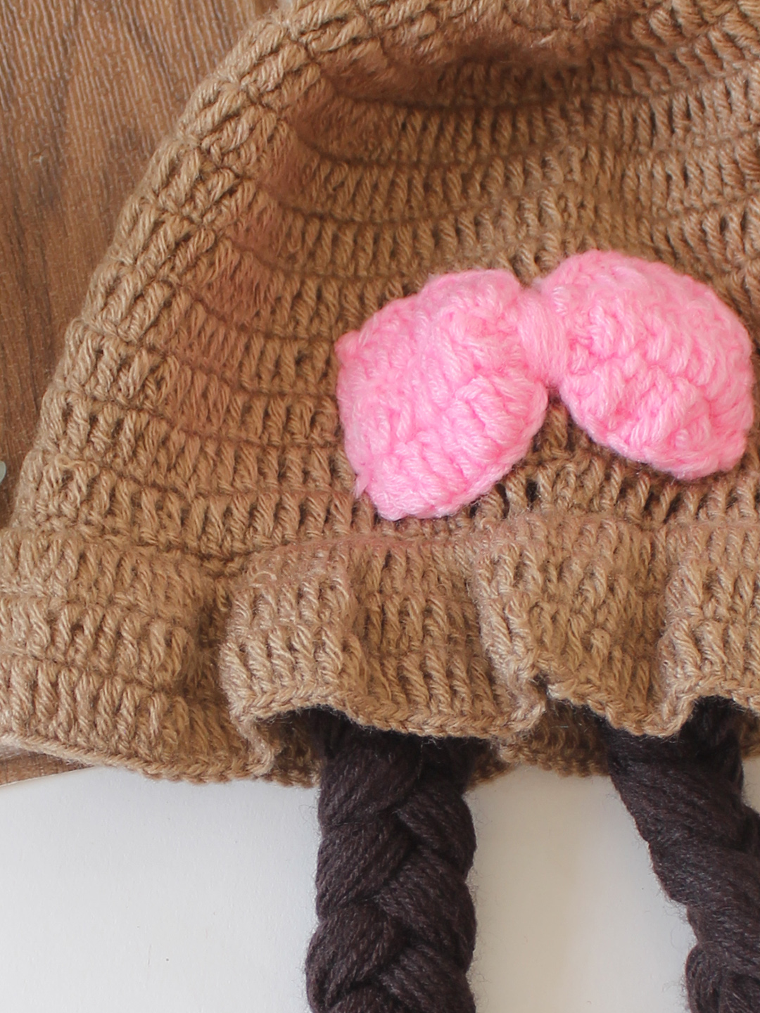 Woonie Crochet Bow Detailed Cap - Beige