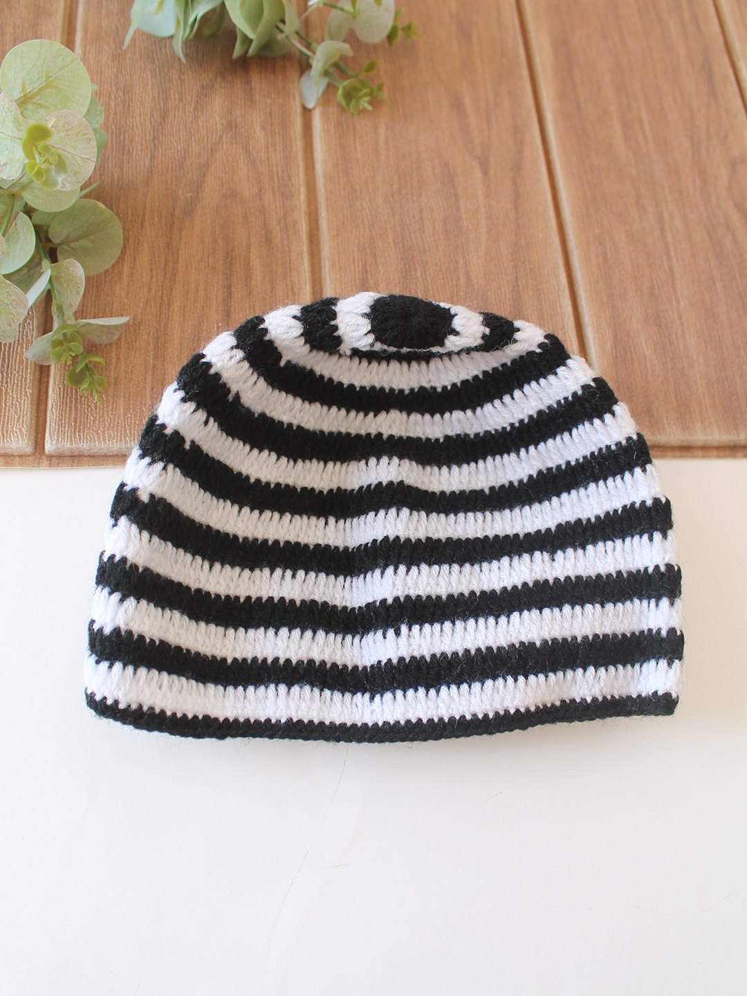 Woonie Crochet Striped & Floral Applique Detailed Cap - Multicolor