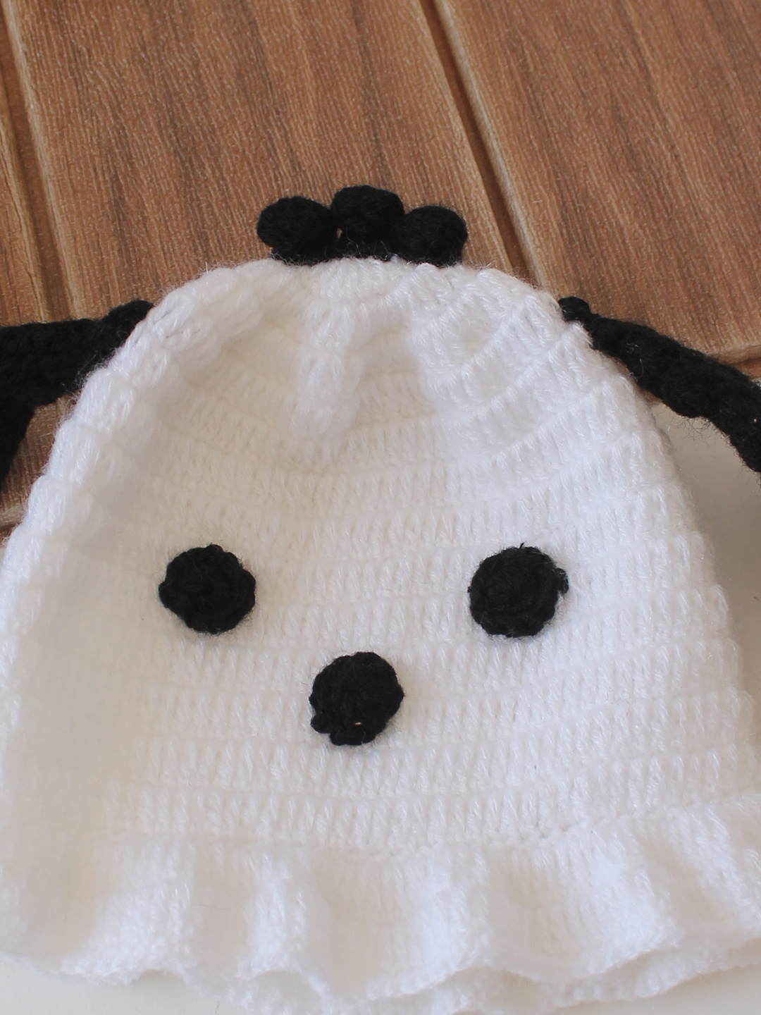 Woonie Crochet Pachacco Detailed Cap - White