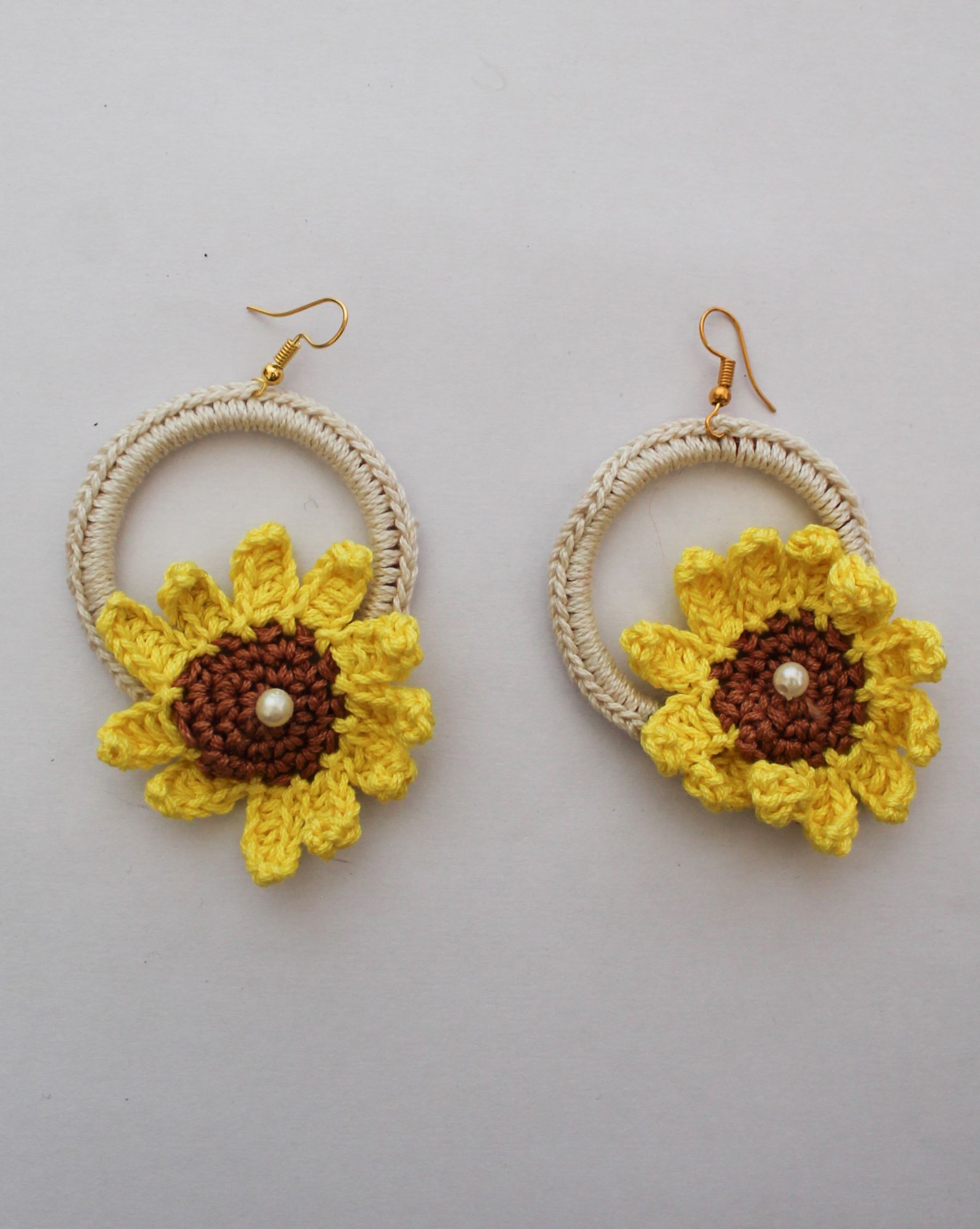 Woonie Handmade Floral Crocheted Earings-Yellow