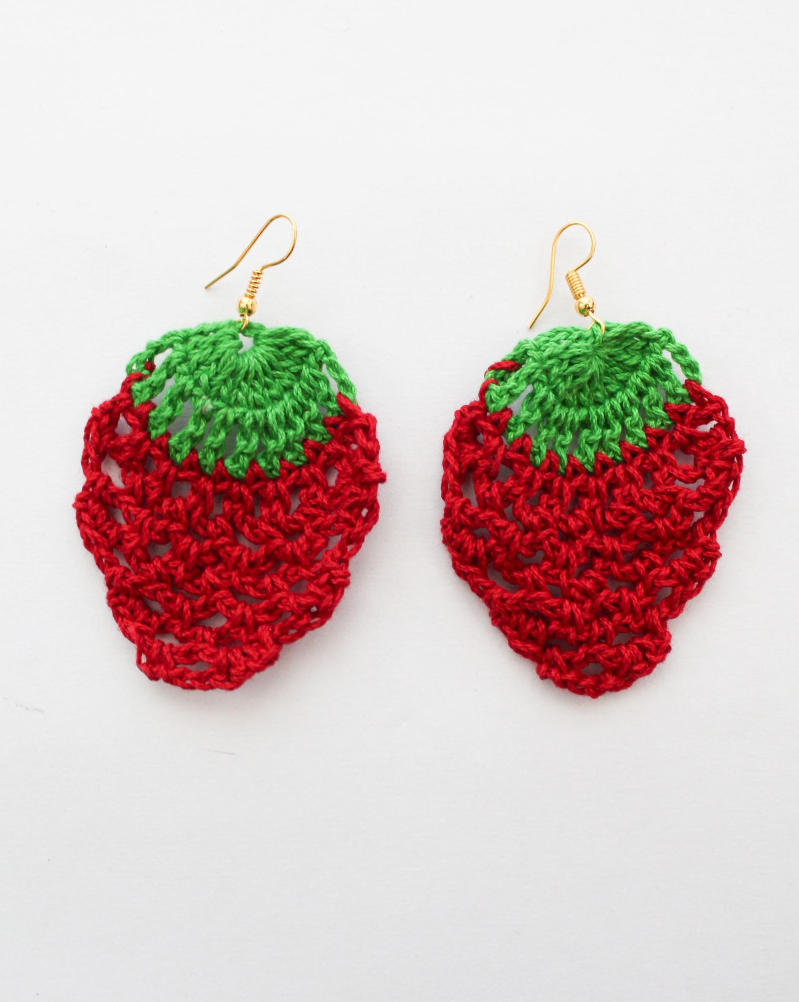 Woonie Handmade Strawberry Design Earings-Red