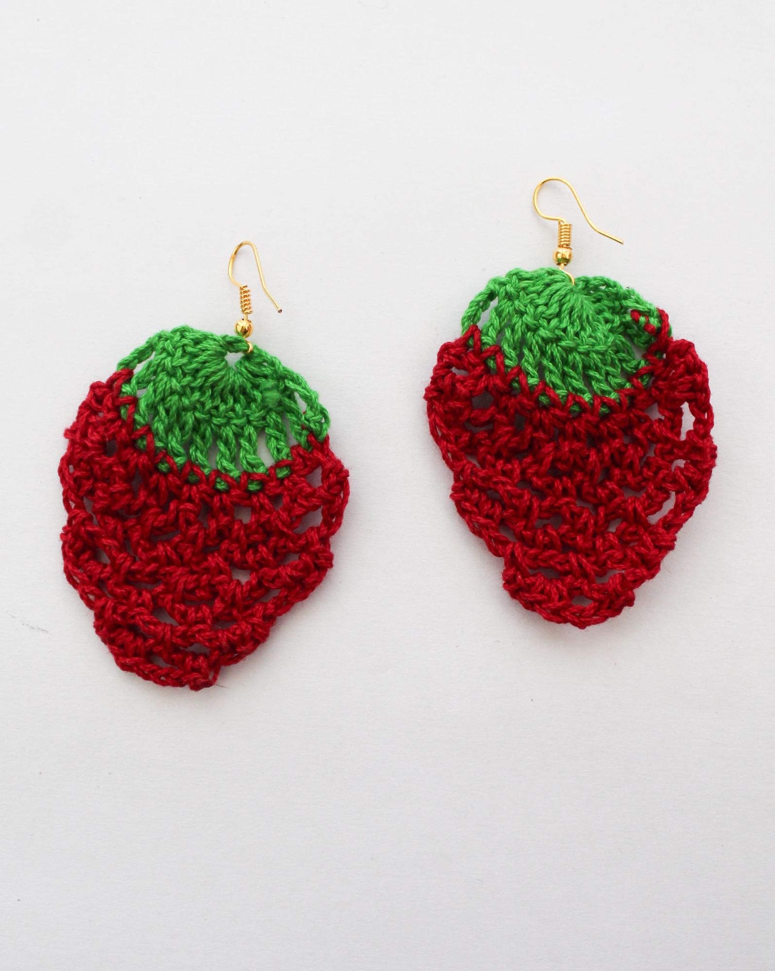 Woonie Handmade Strawberry Design Earings-Red