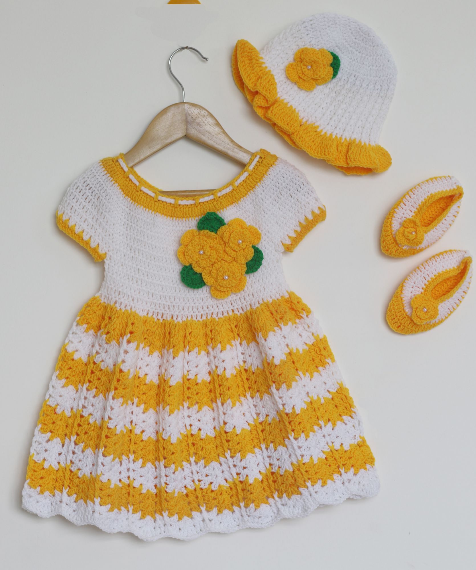 Woonie Handmade Woolen Yellow Frock Set for Girls