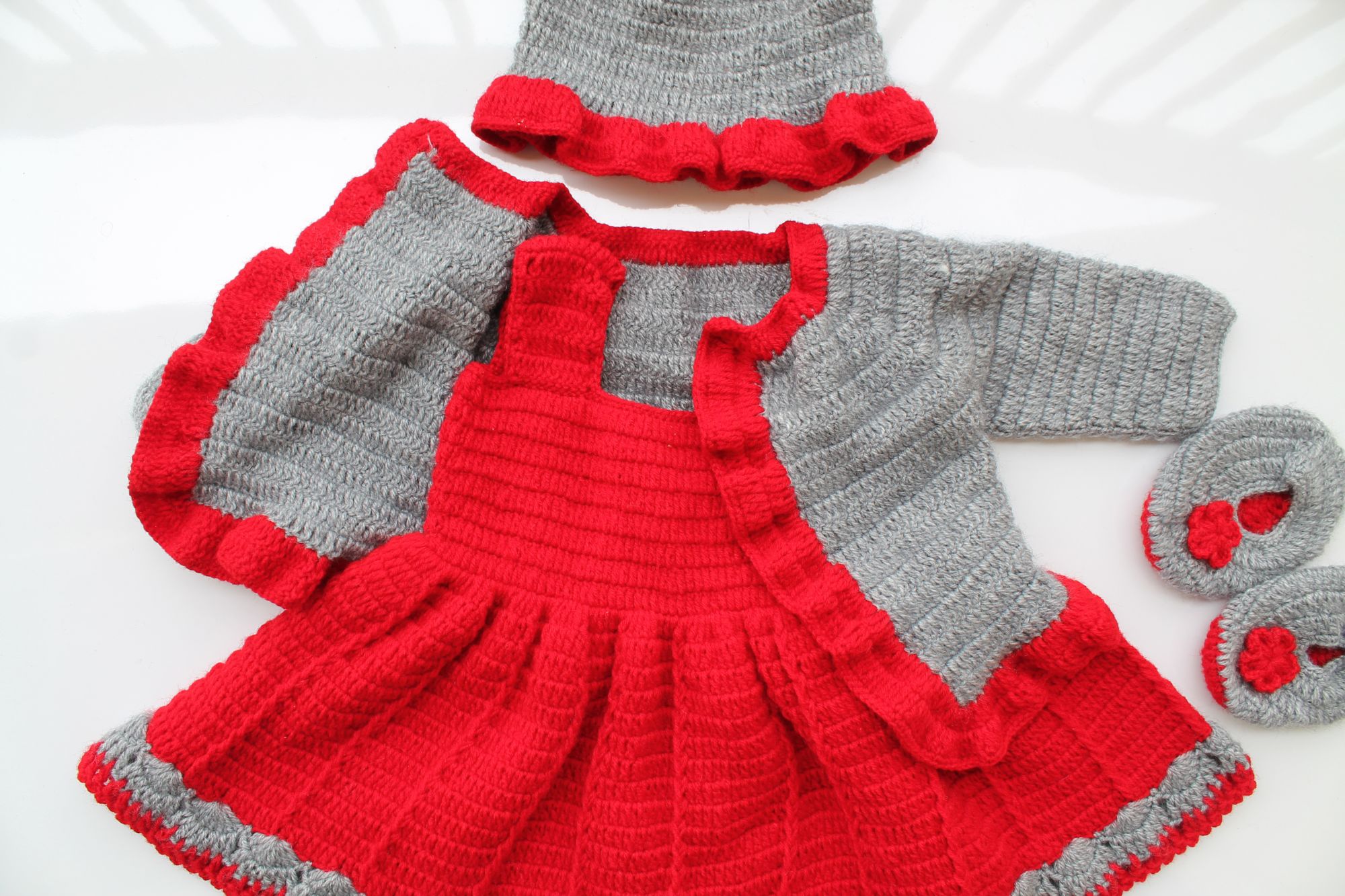 Woonie Handmade Woolen Grey and Red Frock with Shrug Set with Matching Cap and Booties