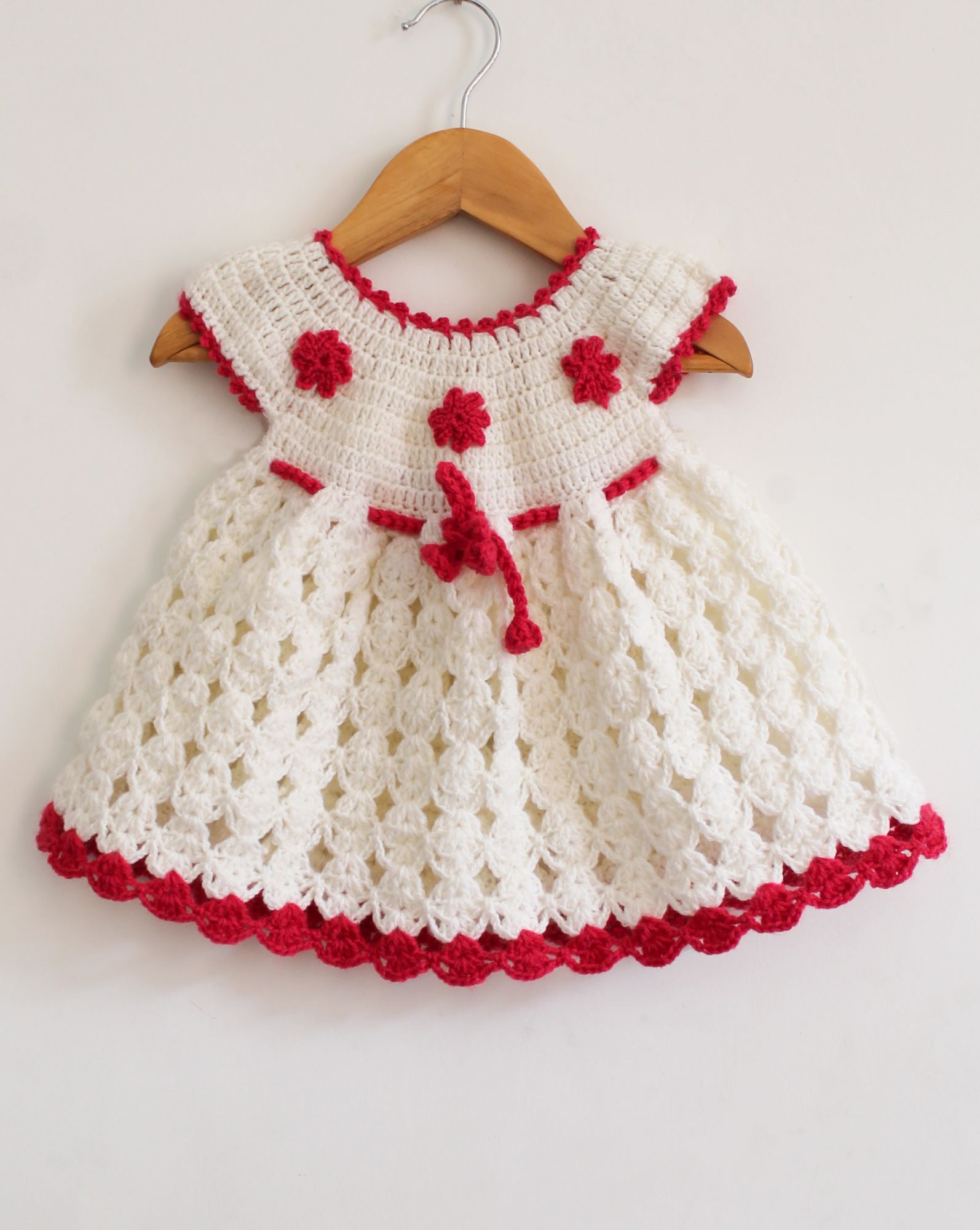 Woonie Short Sleeves Floral Design Handmade Dress - Cream