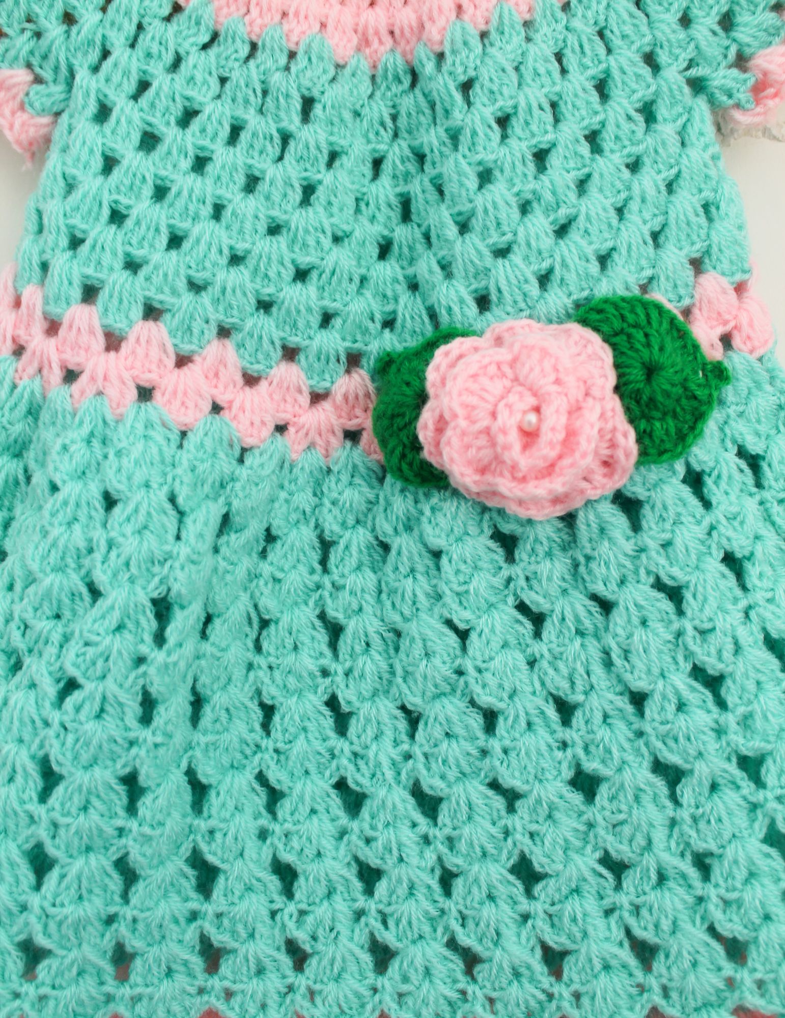 Woonie Short Sleeves Floral Design Handmade Dress With Cap - Green