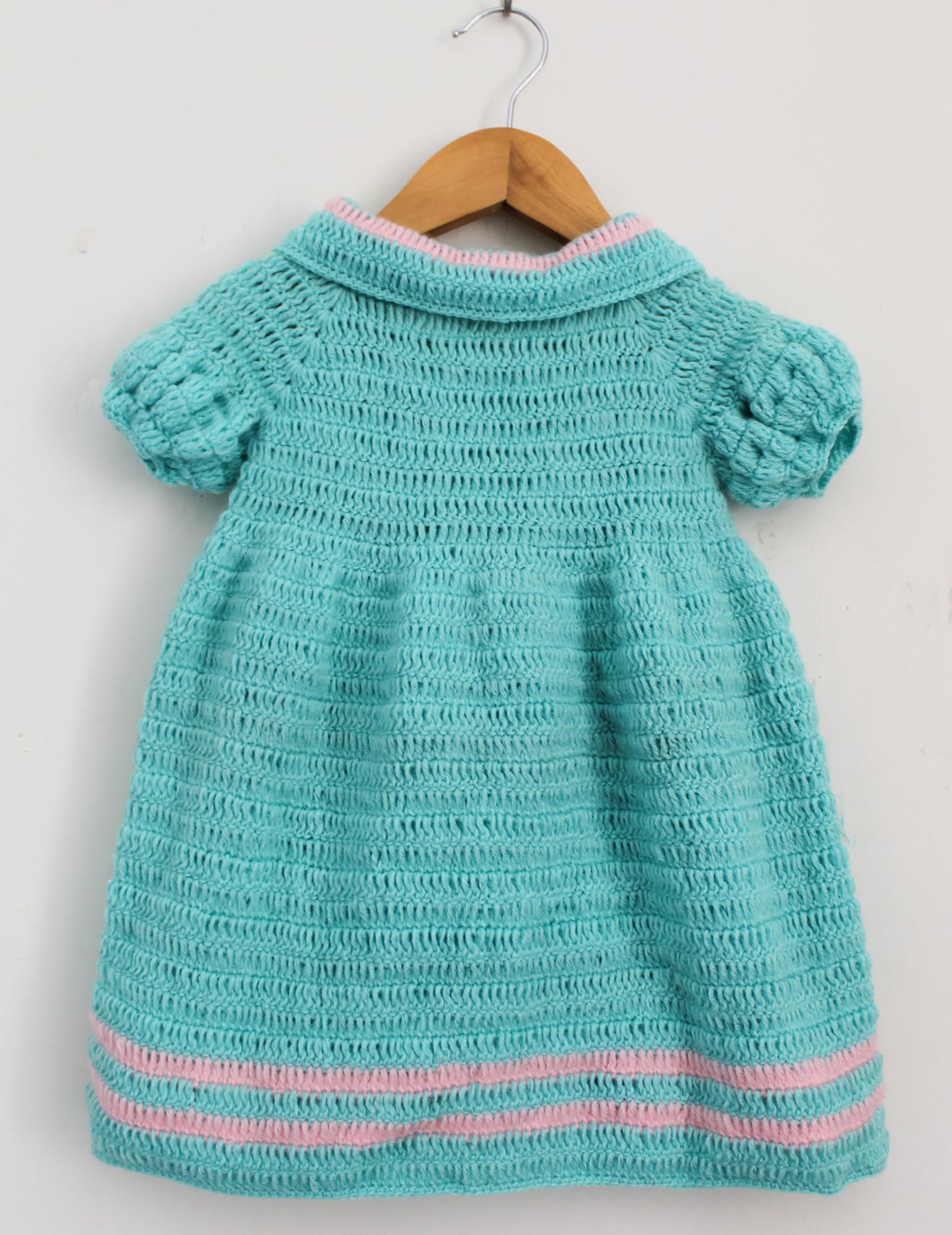 Woonie Short Sleeves Bow Detailing Handmade Dress With Cap - Green