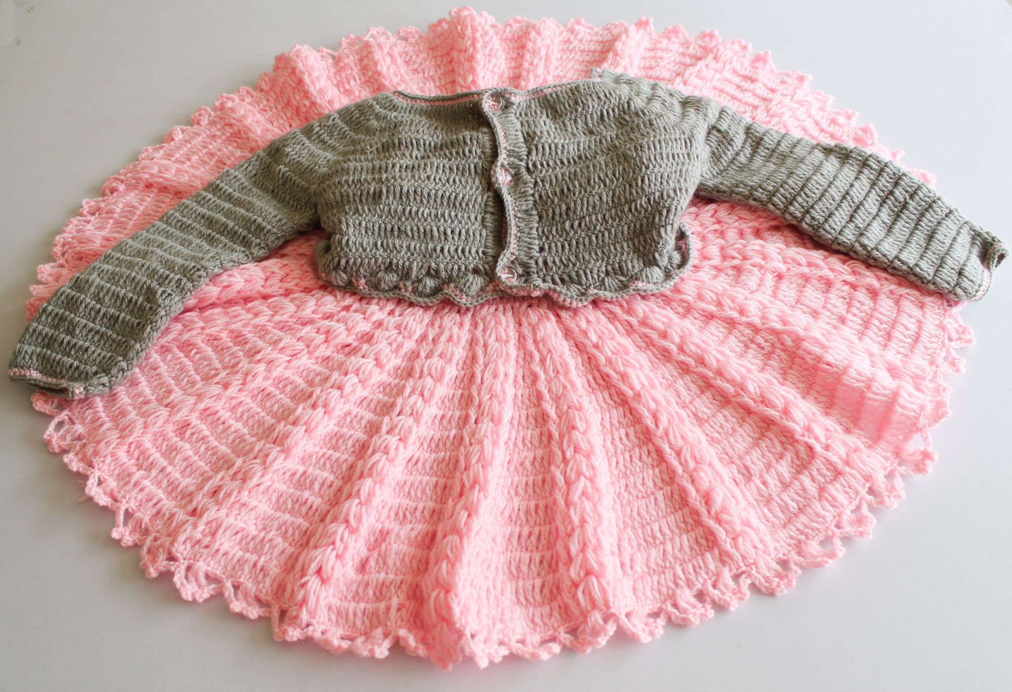 Woonie Solid Colour Handmade Dress With Full Sleeves Jacket - Pink