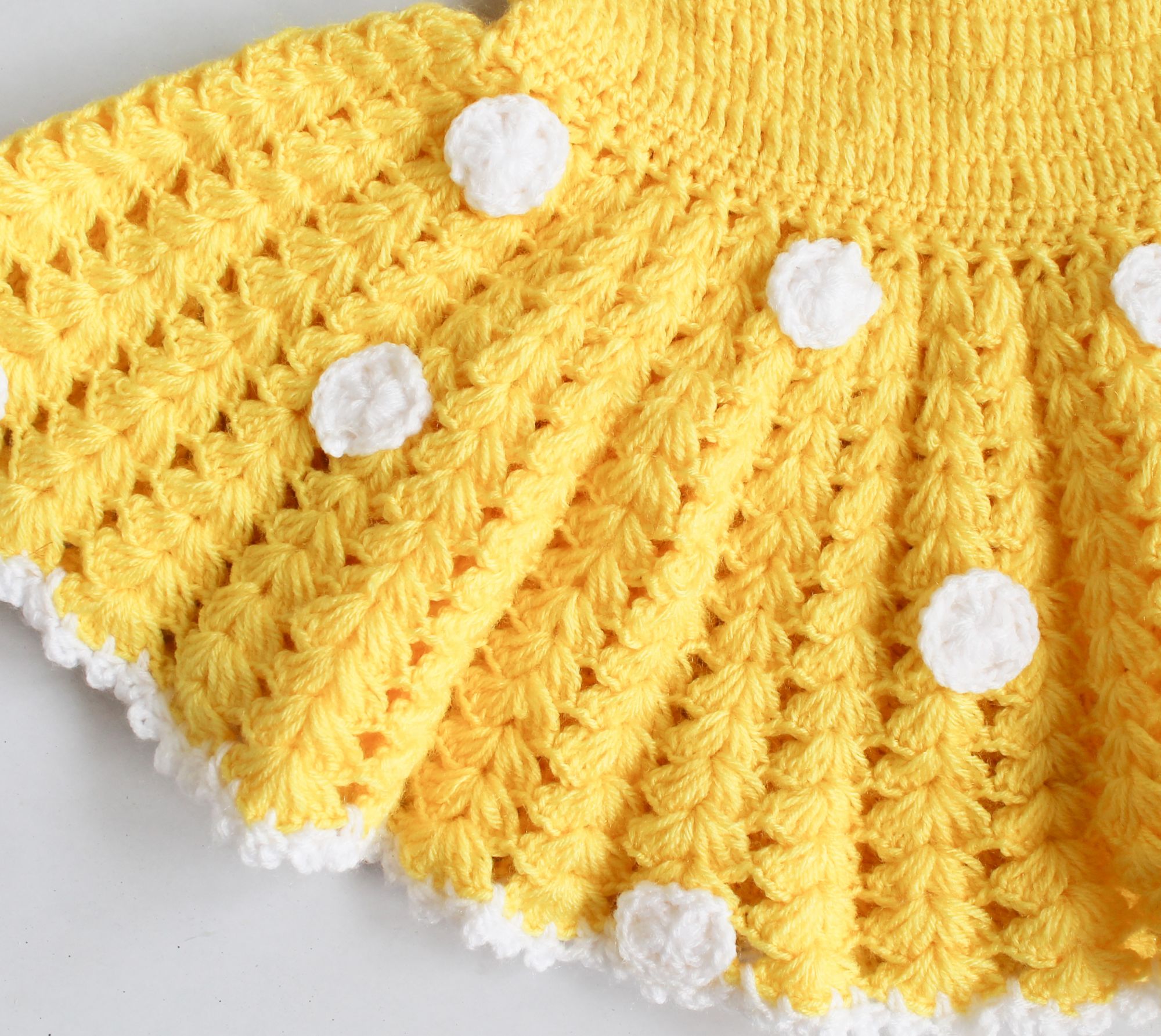Woonie Sleeveless Flower Design Handmade Dress With Cap & Booties - Yellow
