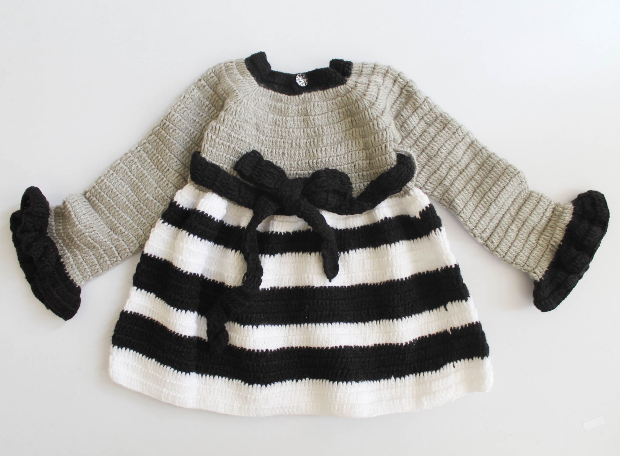 Woonie Striped Full Sleeves Handmade Dress - Grey