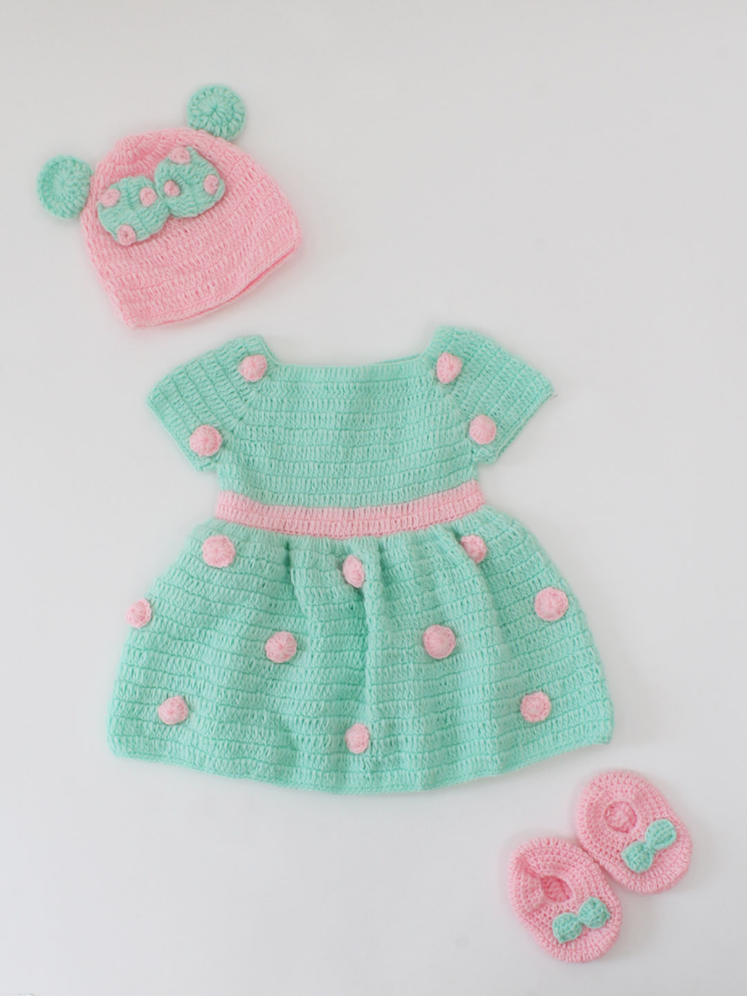 Woonie Handmade Polka Dot Pattern Frock With Bow Detailing Cap & Booties-Green & Pink