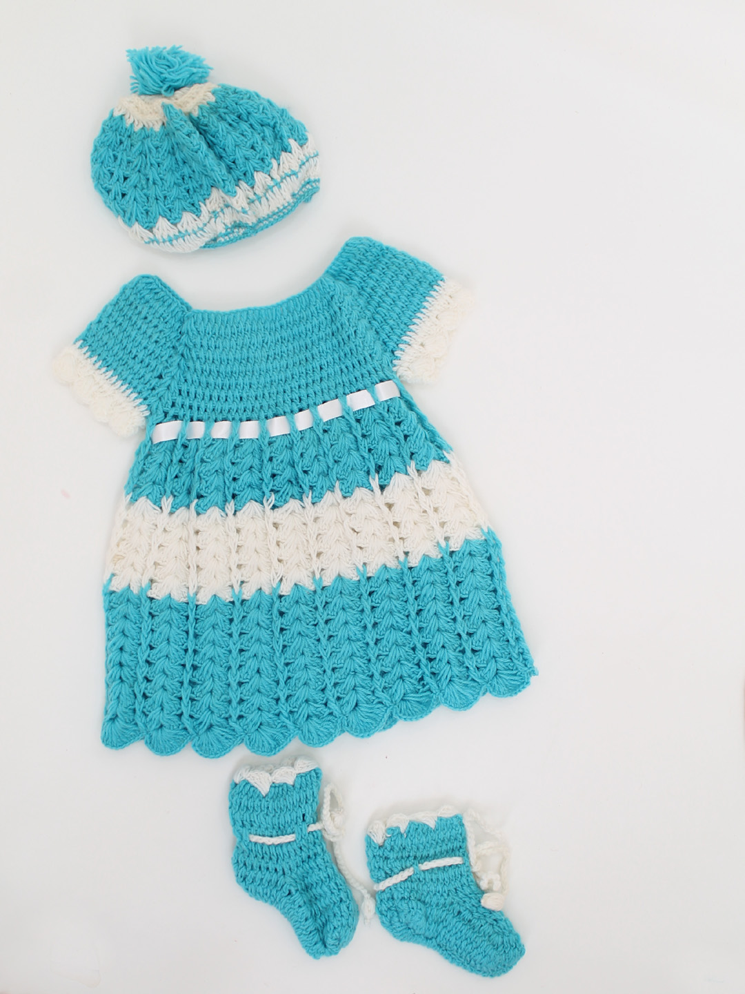 Woonie Handmade Crochet Floral Frock Set With Cap & Booties-Blue