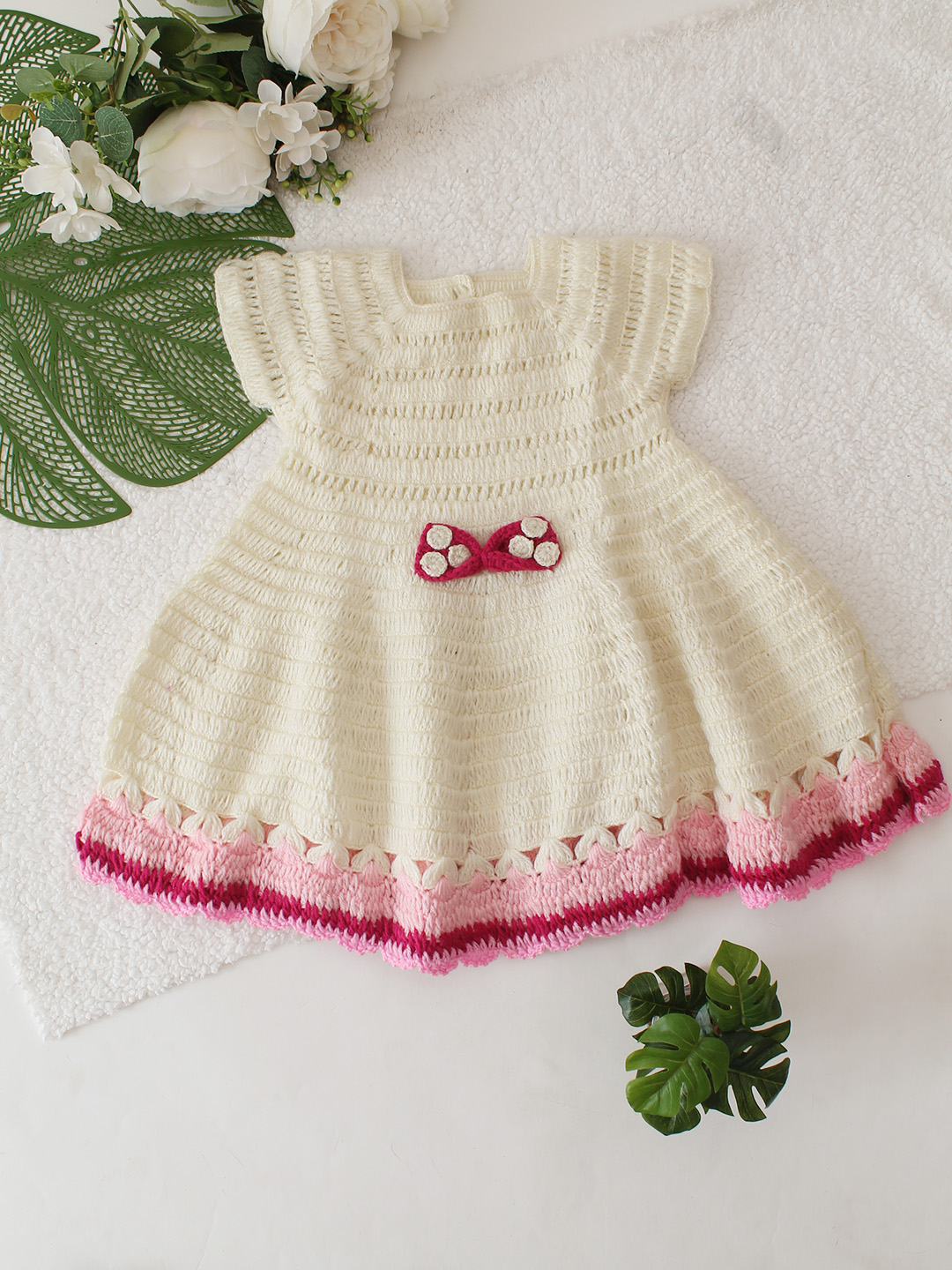 Woonie Bow Detailed Dress - Cream