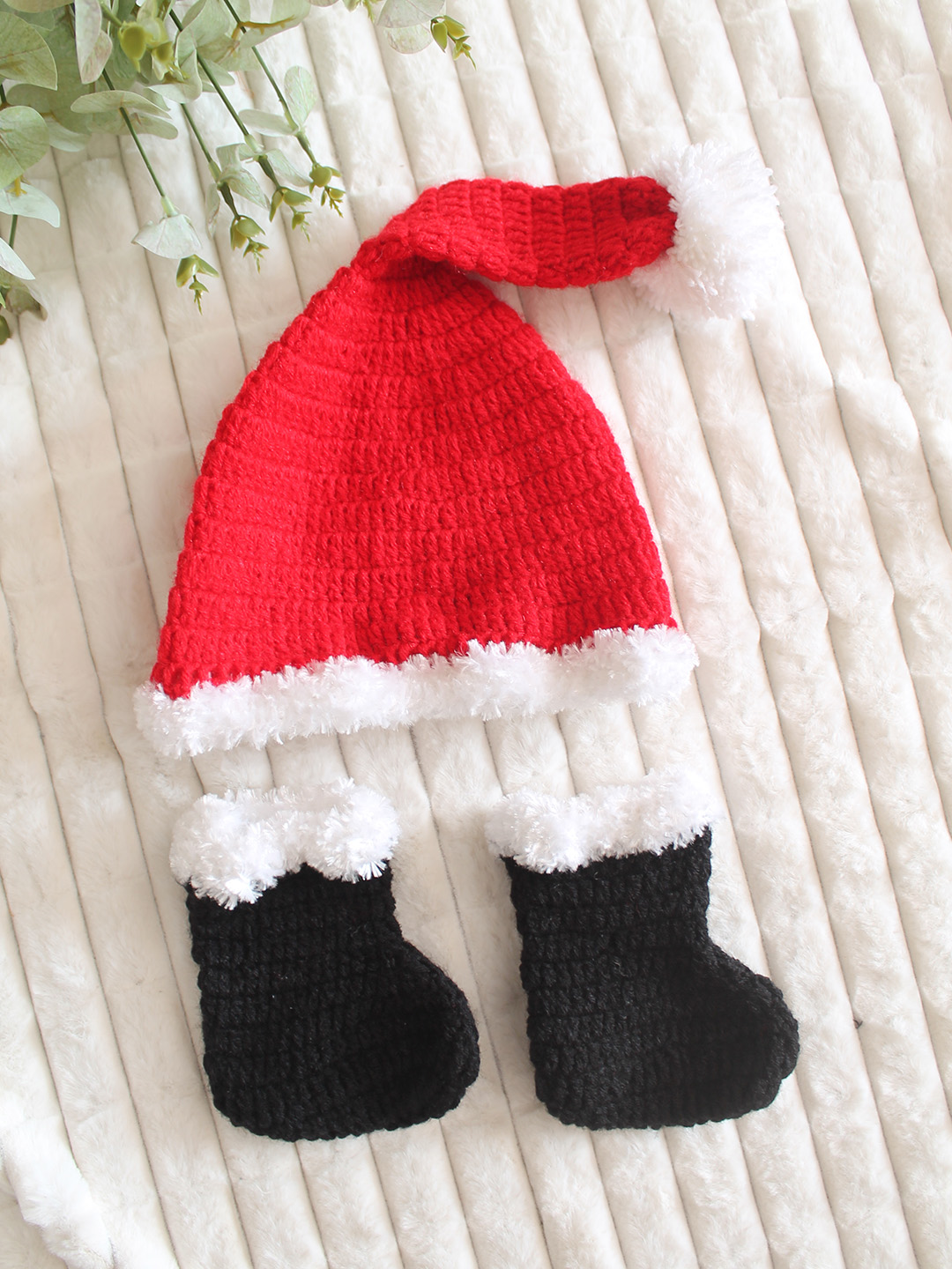 Woonie Hand Knitted Sleeveless Self Designed Frock with Matching Cap & Booties - Red