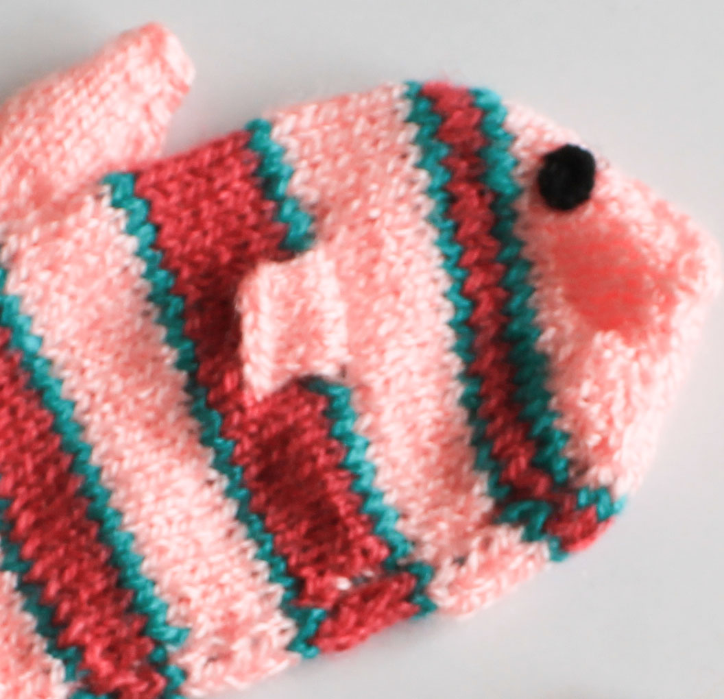 Woonie Handmade Fish Gloves - Pink