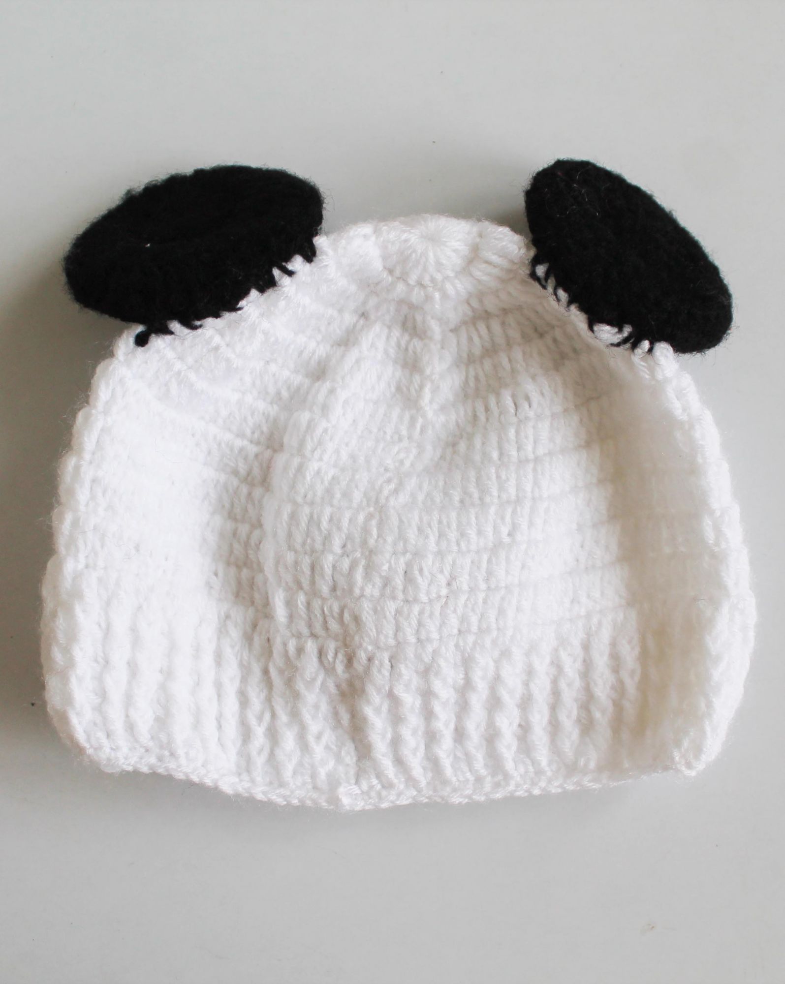 Woonie Panda Theme Cap with Booties & Mittens - White & Black