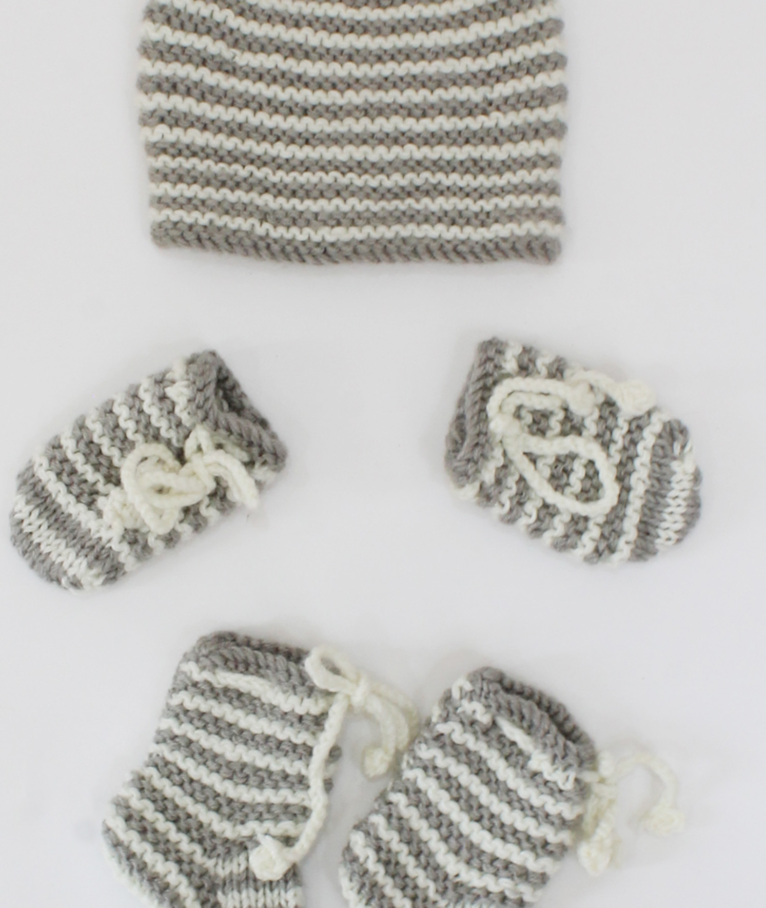Woonie Handmade Knitted Striped Cap With Mittens & Booties - Grey & White