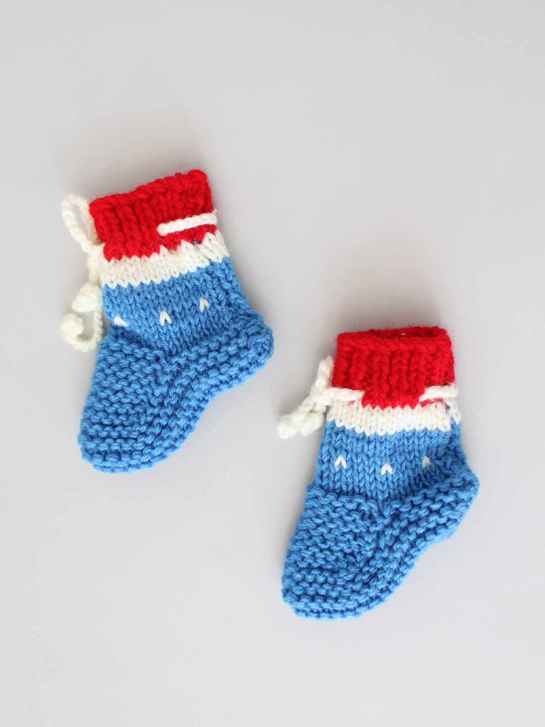 Woonie Handknitted Pom-Pom Blue Cap with Matching Mittens and Socks Set