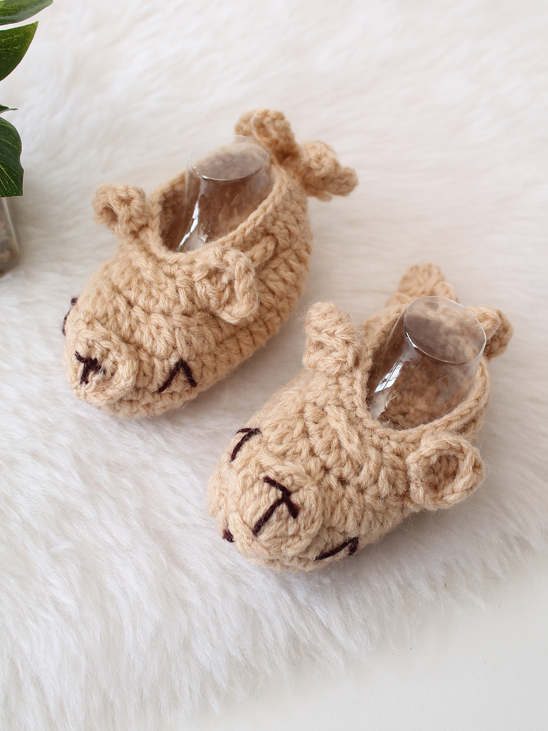 Woonie Crochet Bear Cap with Matching Mittens and Booties - Beige