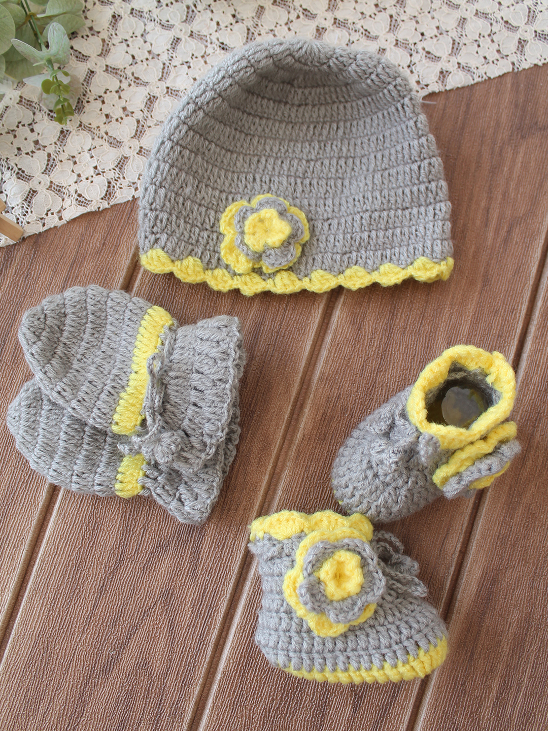 Woonie Crochet Floral Applique Cap Matching Mittens and Socks Set - Light Grey