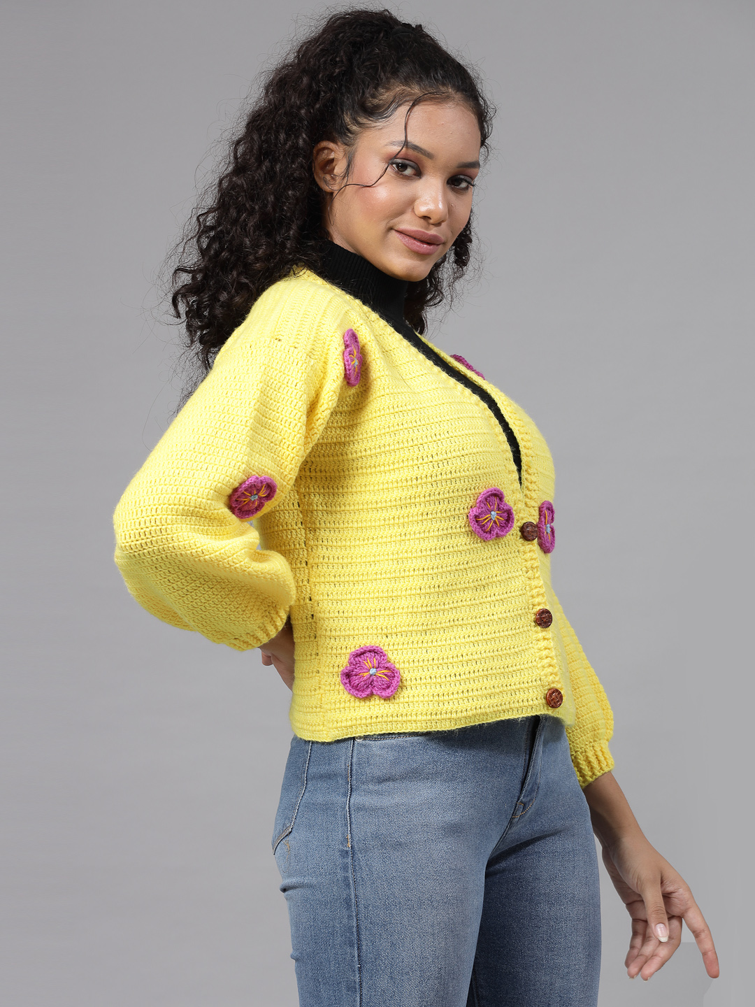 Crochet Flower Petals Crop Sweater for Women - Yellow