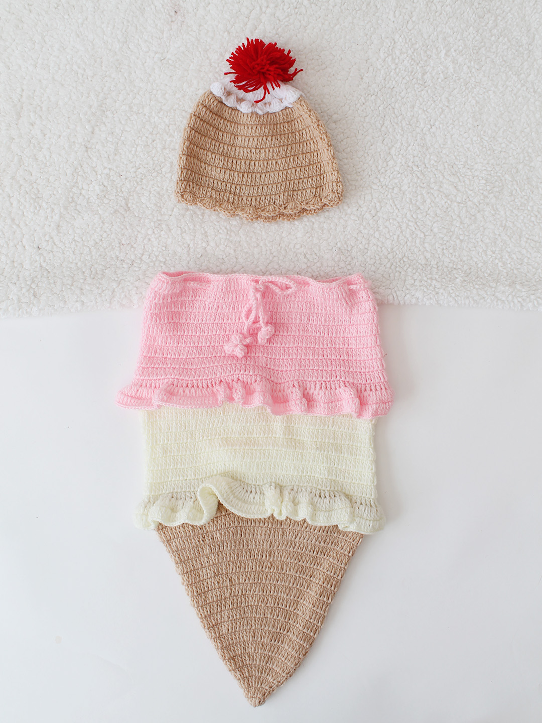 Woonie Ice-cream Cone Design Infant Photography Prop - Multicolor